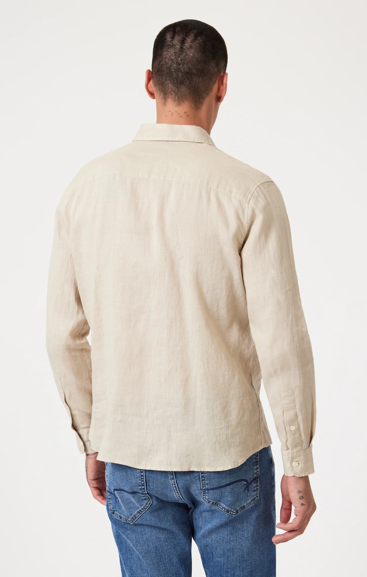 LINEN LONG SLEEVE BUTTON-UP SHIRT IN FEATHER GRAY - Image 3
