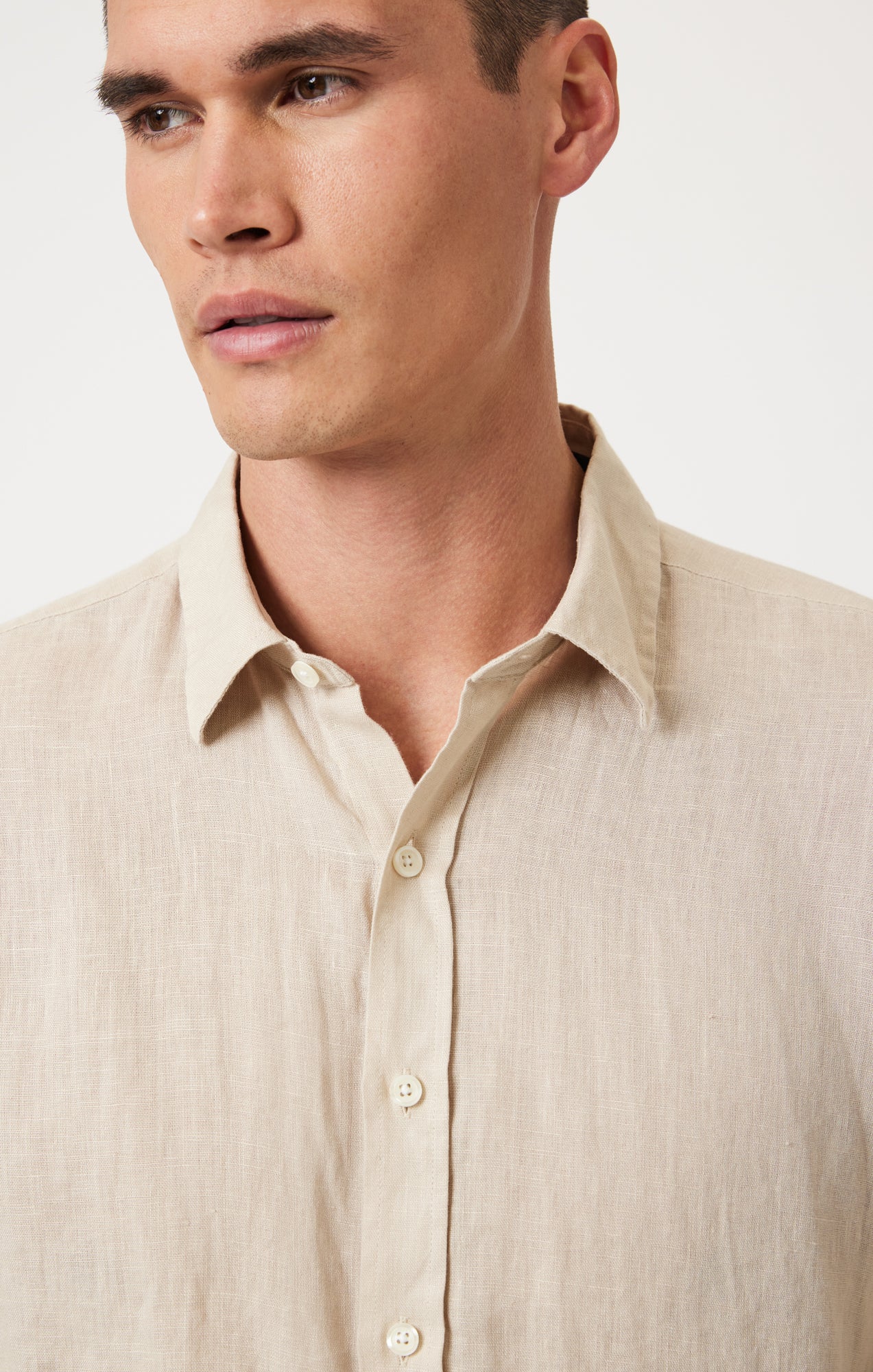 LINEN LONG SLEEVE BUTTON-UP SHIRT IN FEATHER GRAY - Image 7