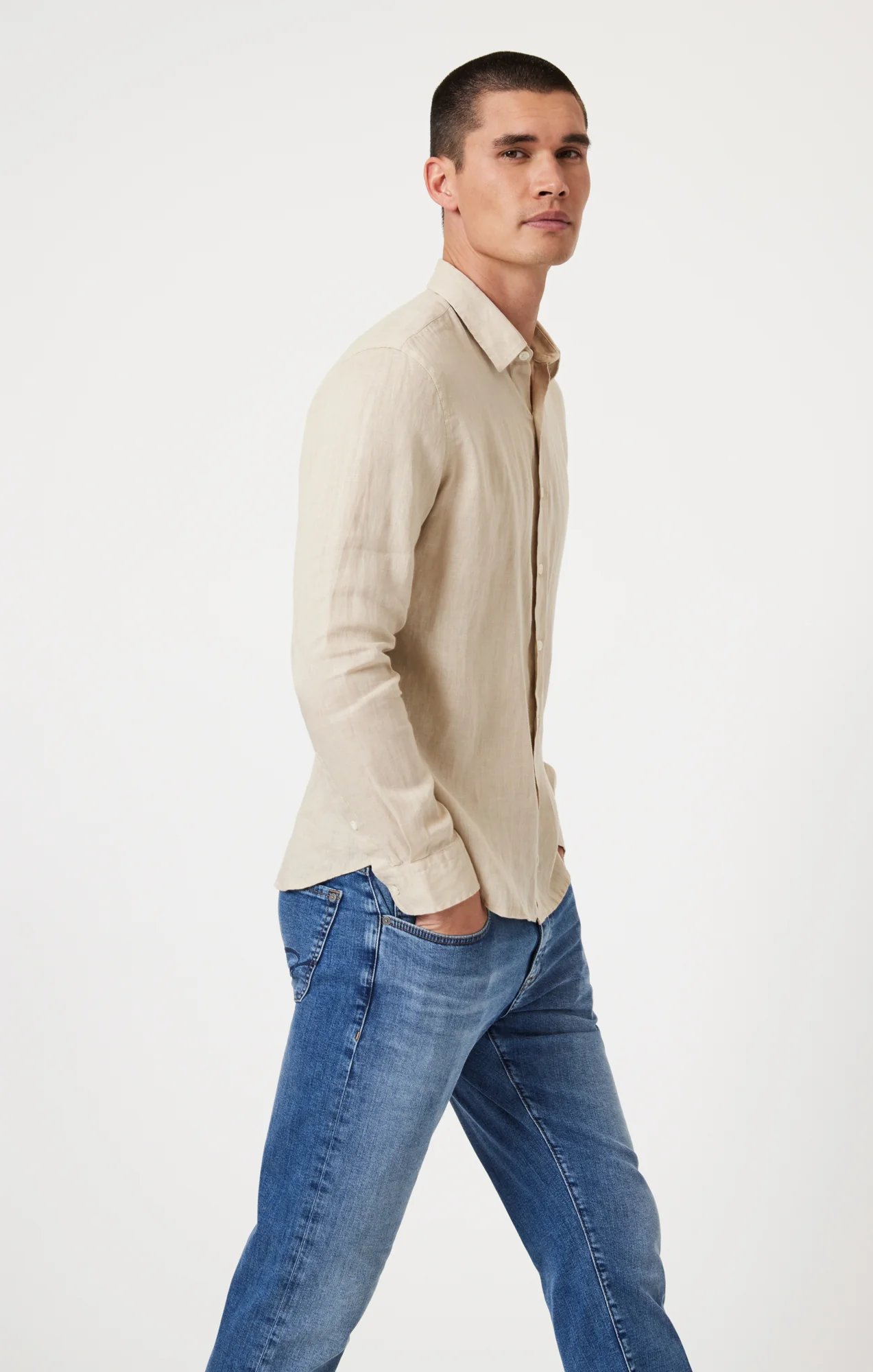 LINEN LONG SLEEVE BUTTON-UP SHIRT IN FEATHER GRAY - Image 8