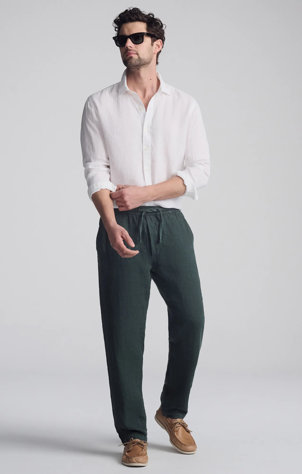 LINEN LONG SLEEVE BUTTON-UP SHIRT IN WHITE - Image 8