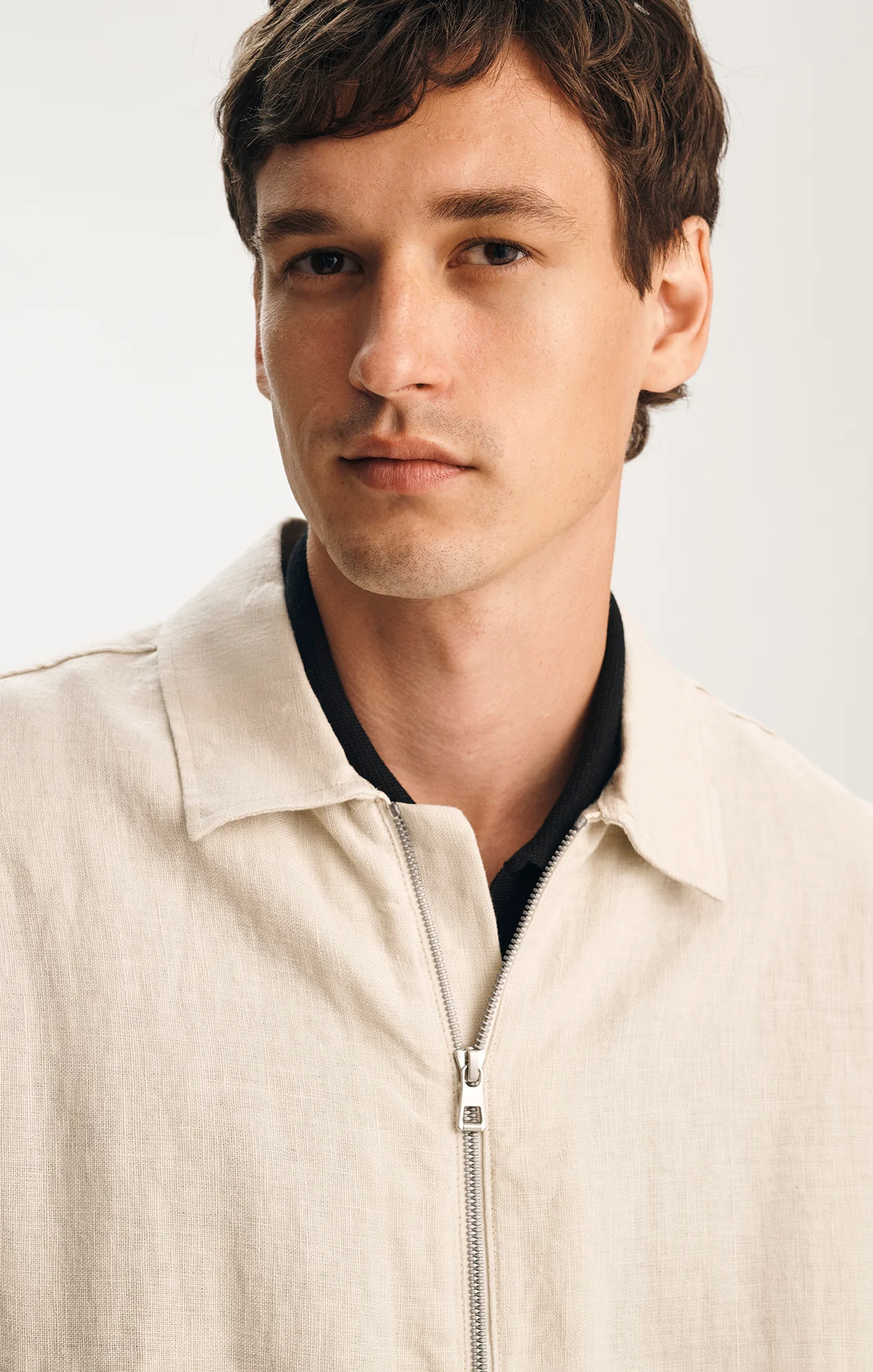 LINEN OVERSHIRT IN MOONSTRUCK - Image 3