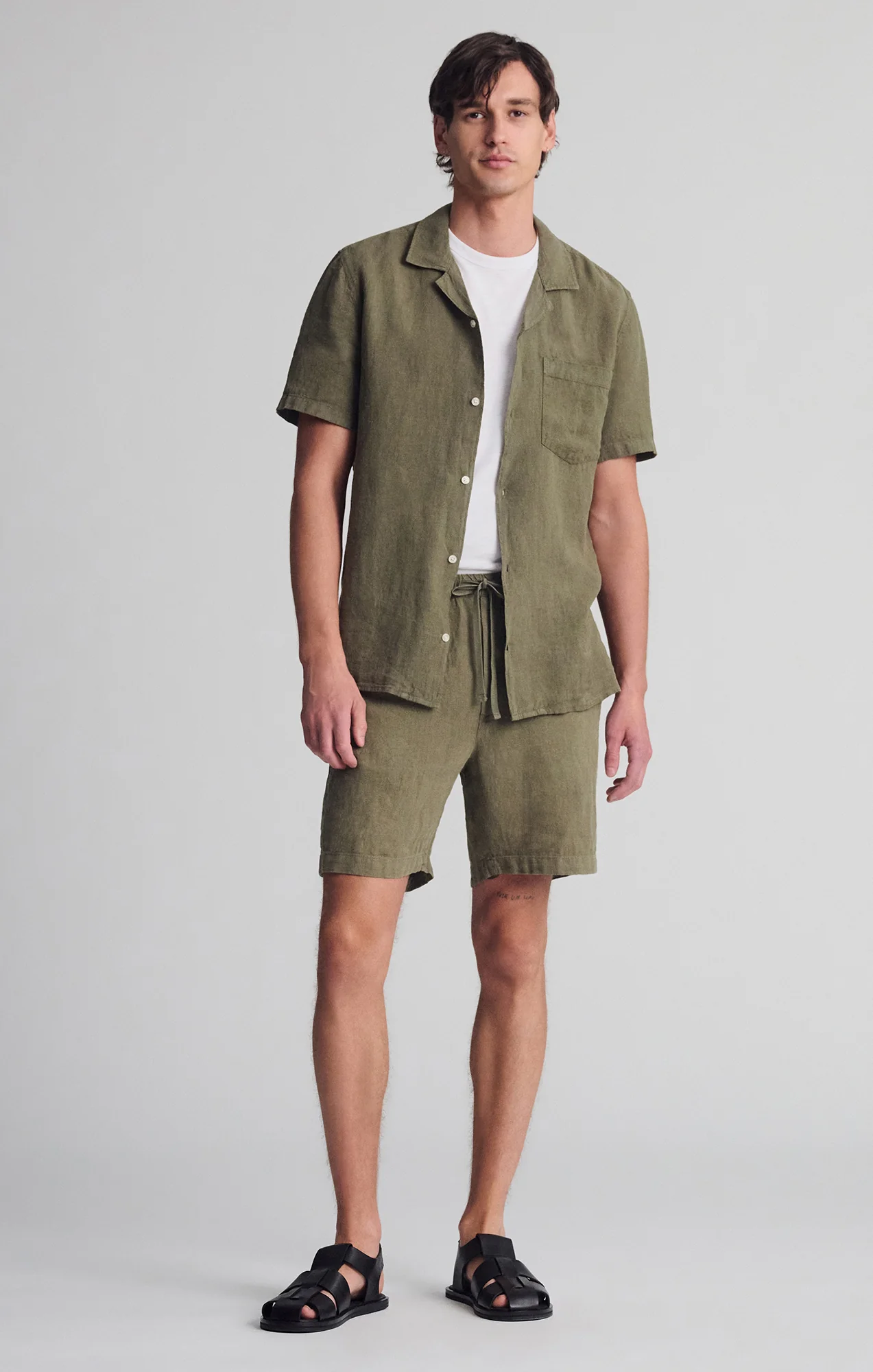 LINEN POCKET SHORTS IN KALAMATA