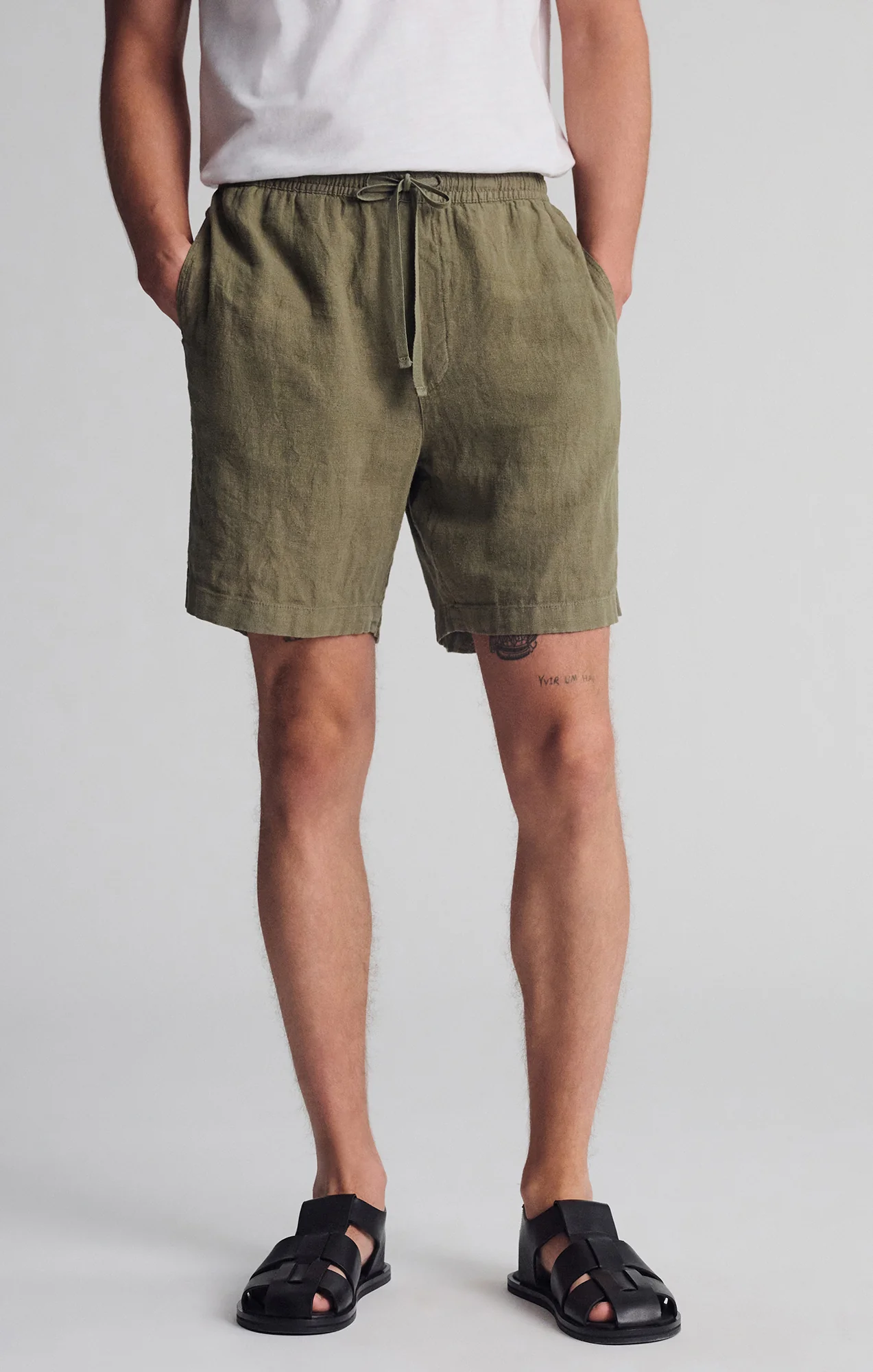 LINEN POCKET SHORTS IN KALAMATA - Image 7