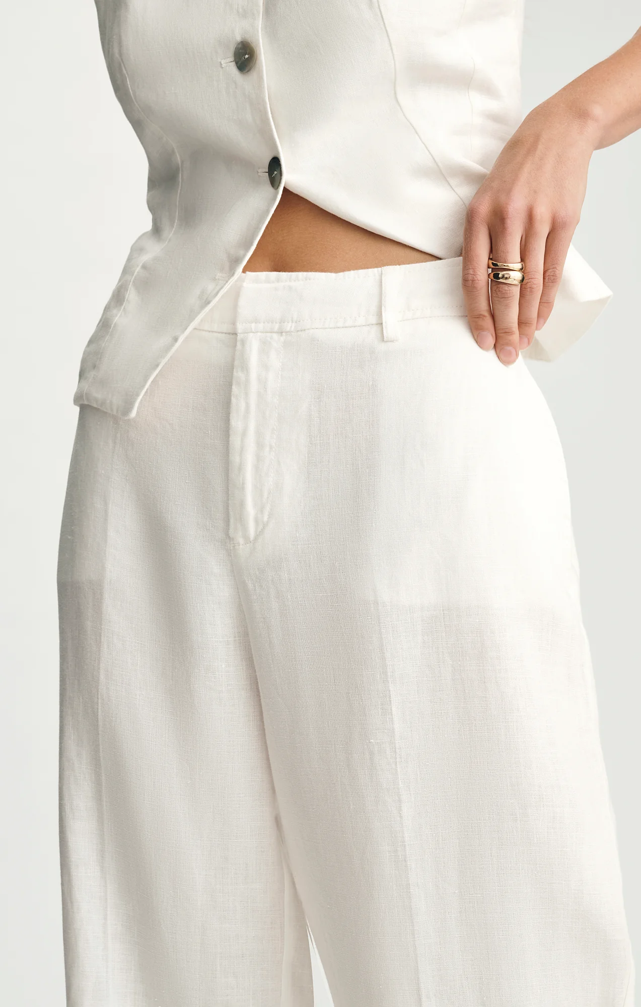 LINEN STRAIGHT LEG PANTS IN ANTIQUE WHITE - Image 6