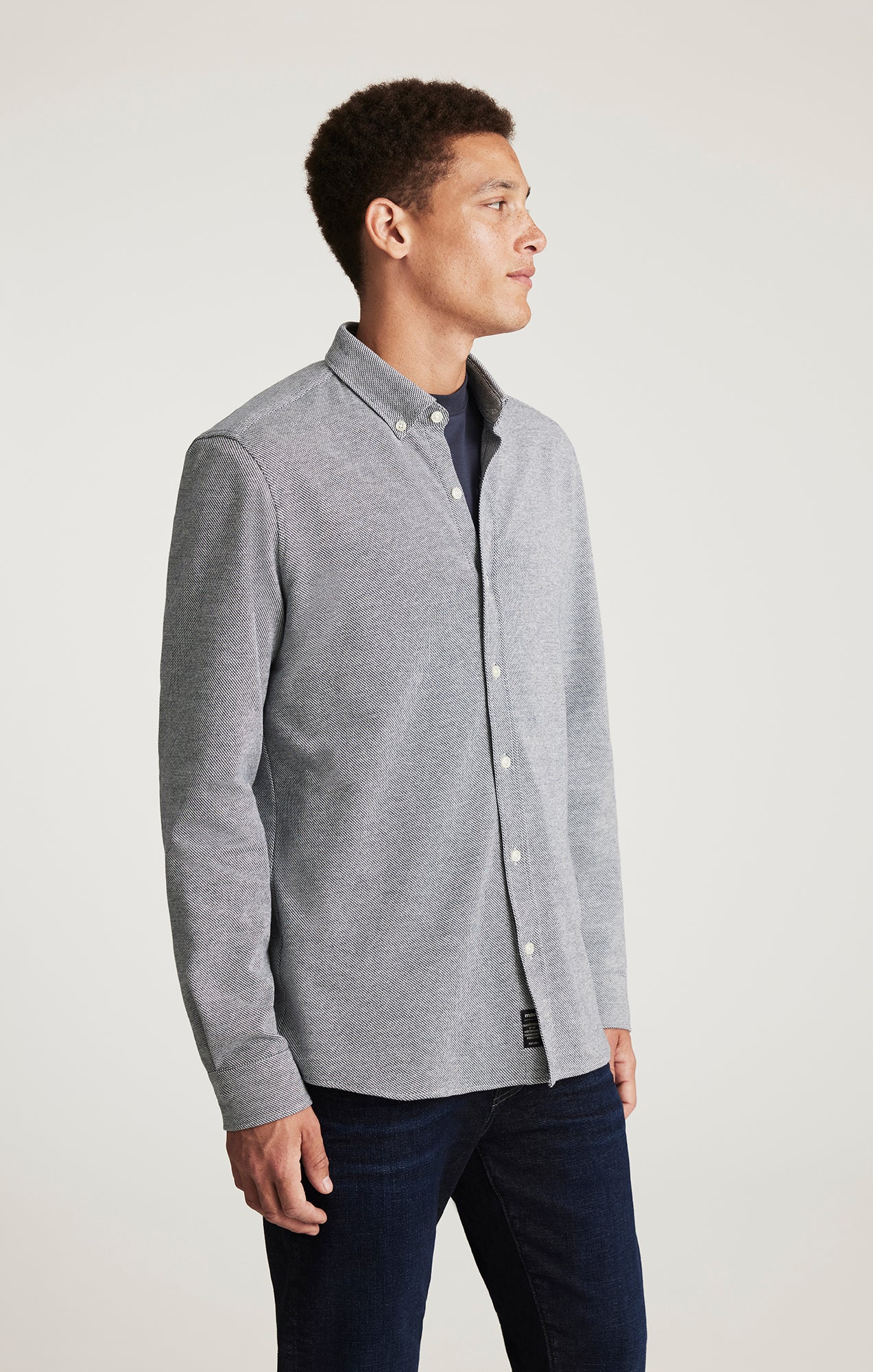 LONG SLEEVE BUTTON-DOWN SHIRT IN TOTAL ECLIPSE - Image 3