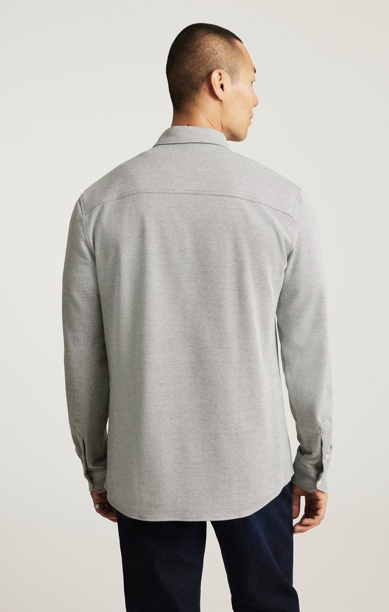 LONG SLEEVE BUTTON-DOWN SHIRT IN URBAN CHIC - Image 2