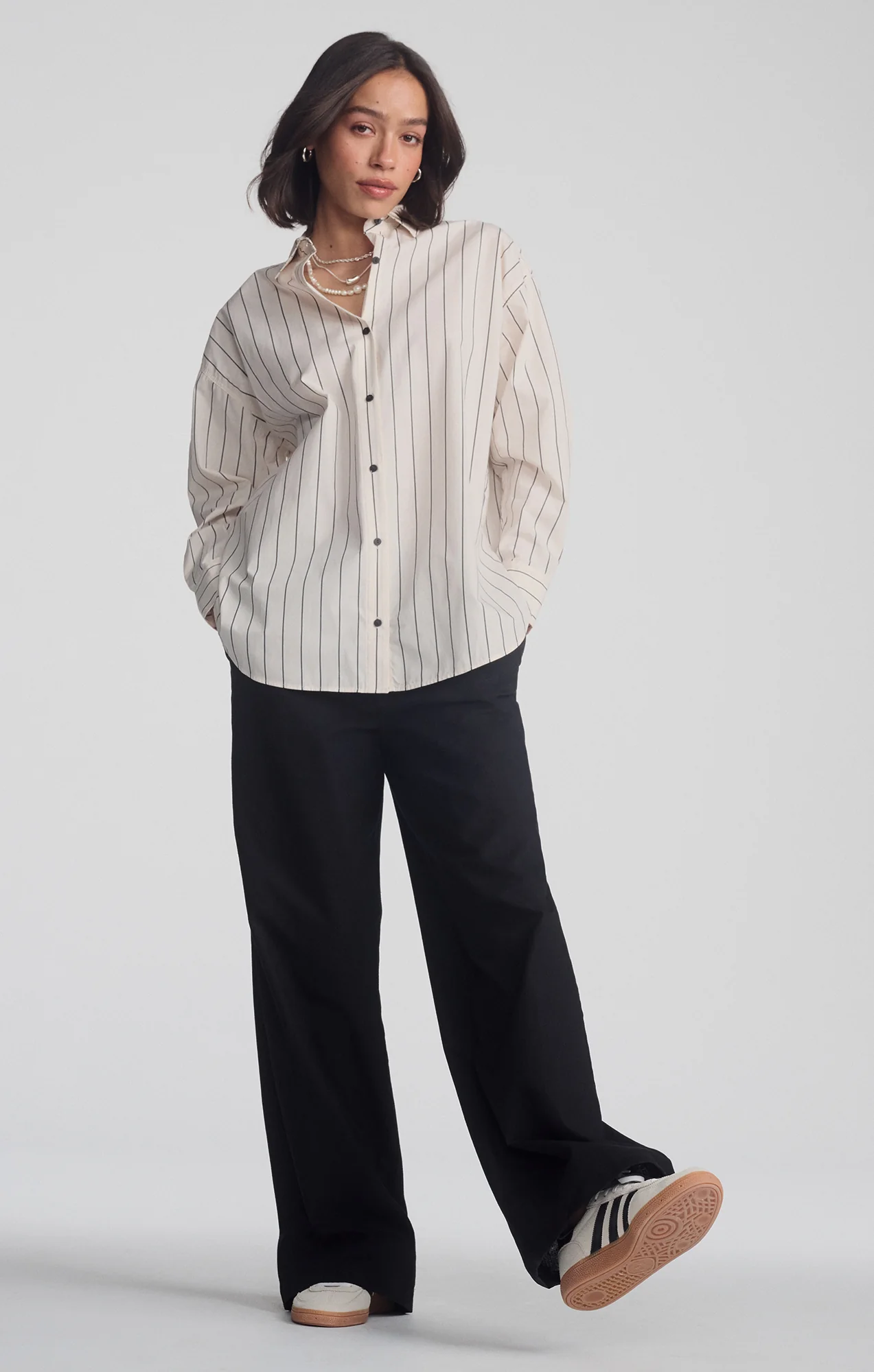 LONG SLEEVE BUTTON-UP SHIRT IN ANTRASIT STRIPE