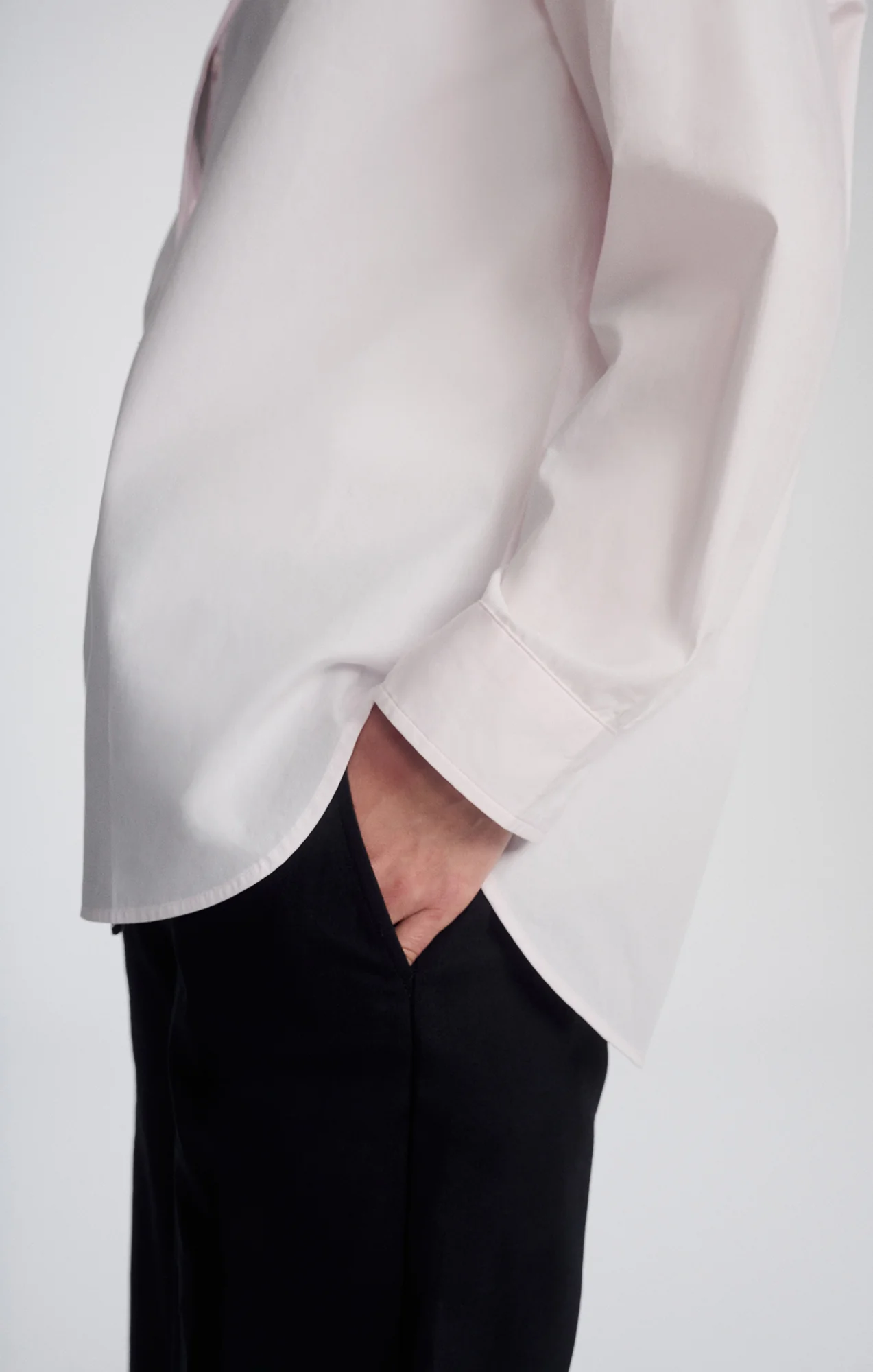 LONG SLEEVE BUTTON-UP SHIRT IN SHRINKING VIOLET - Image 5
