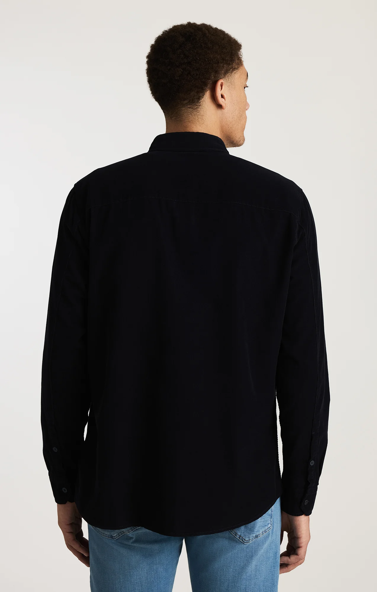 LONG SLEEVE BUTTON-UP SHIRT IN DARK SAPPHIRE - Image 3