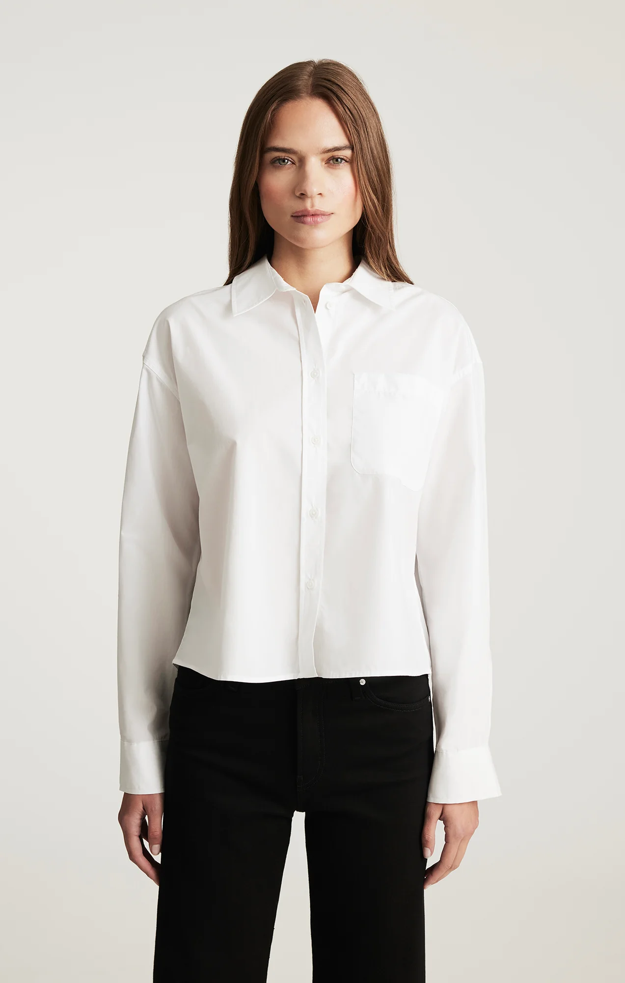ONE POCKET BUTTON-UP SHIRT IN WHITE
