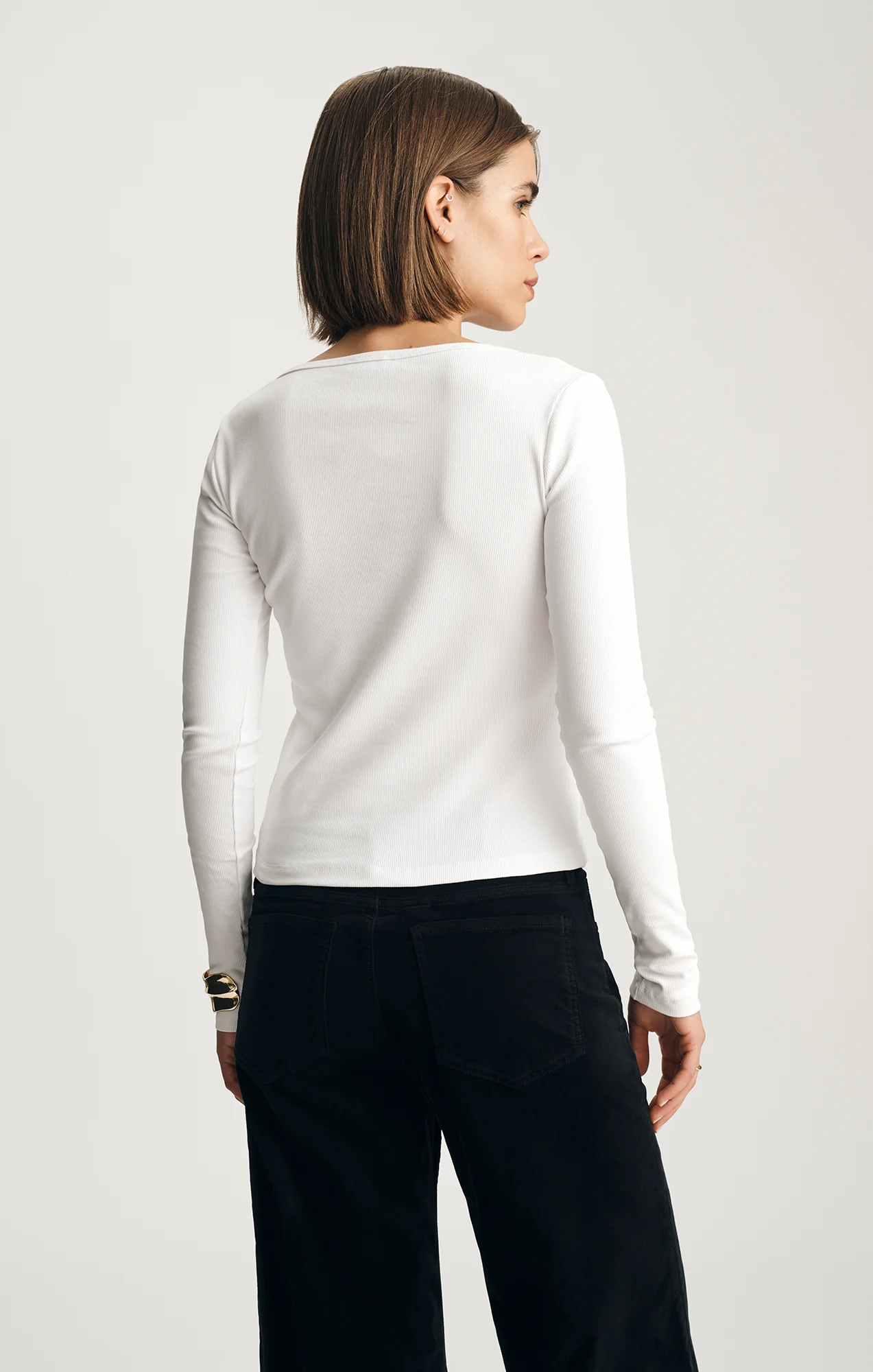 SOFIA RIBBED SQUARE NECK T-SHIRT IN WHITE - Image 2