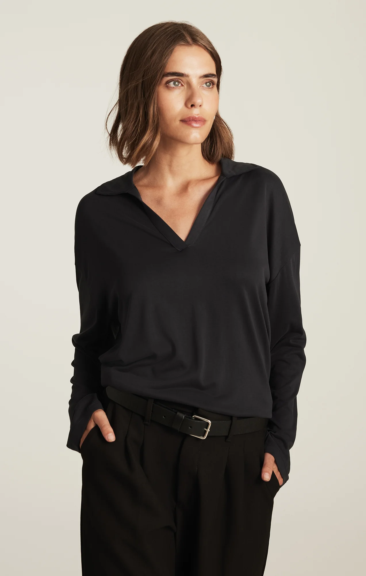 LUXE TOUCH TENCEL™ V-NECK T-SHIRT IN BLACK