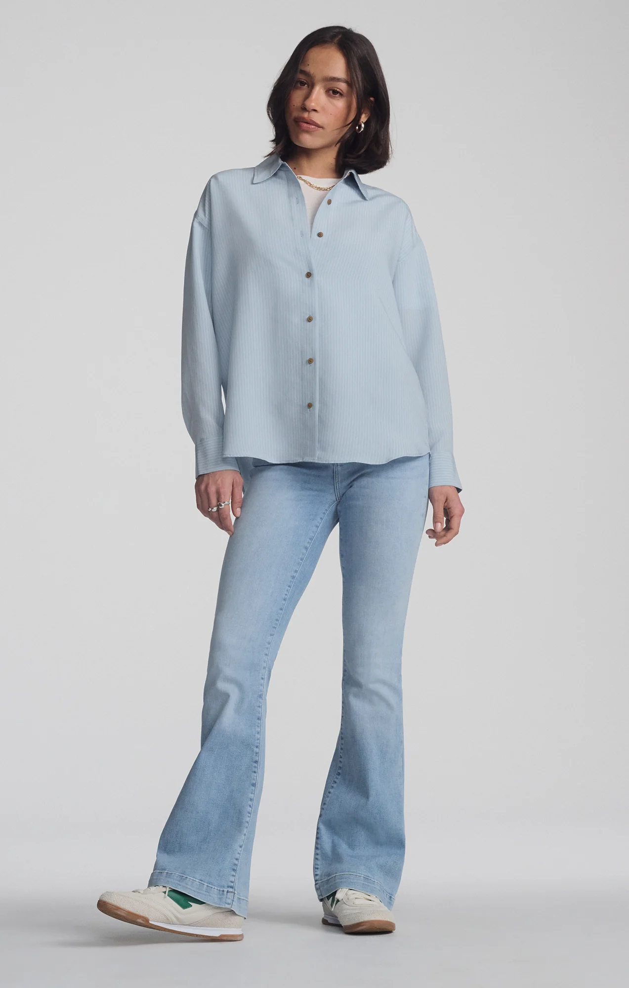 LUXE TOUCH TENCEL™ BUTTON-UP STRIPED SHIRT IN AIR BLUE STRIPE - Image 2