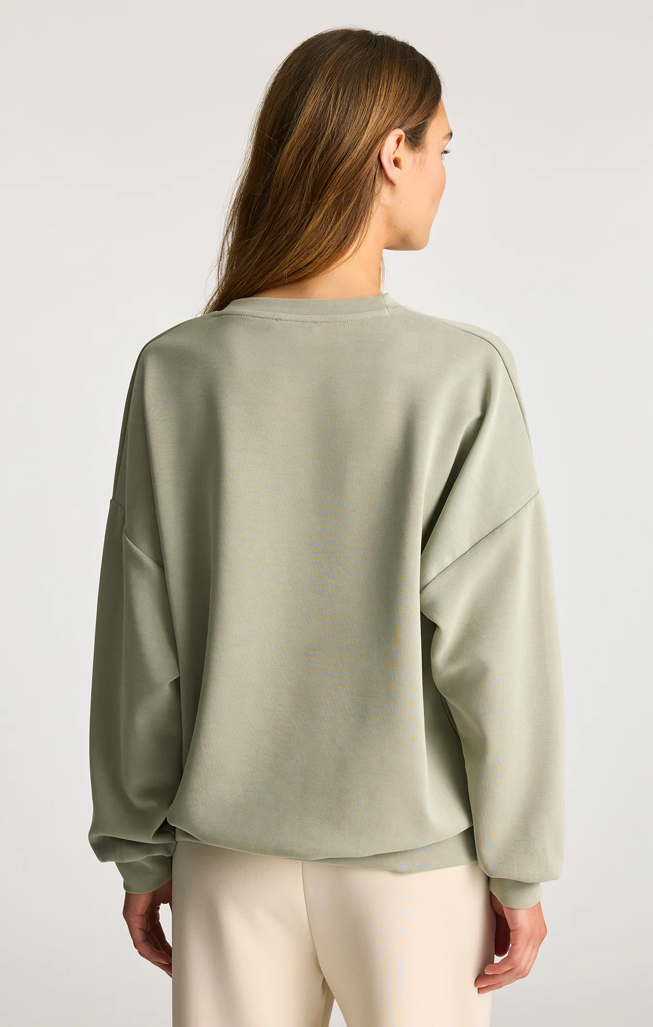 LUXE TOUCH TENCEL™ SWEATSHIRT IN SEAGRASS - Image 3