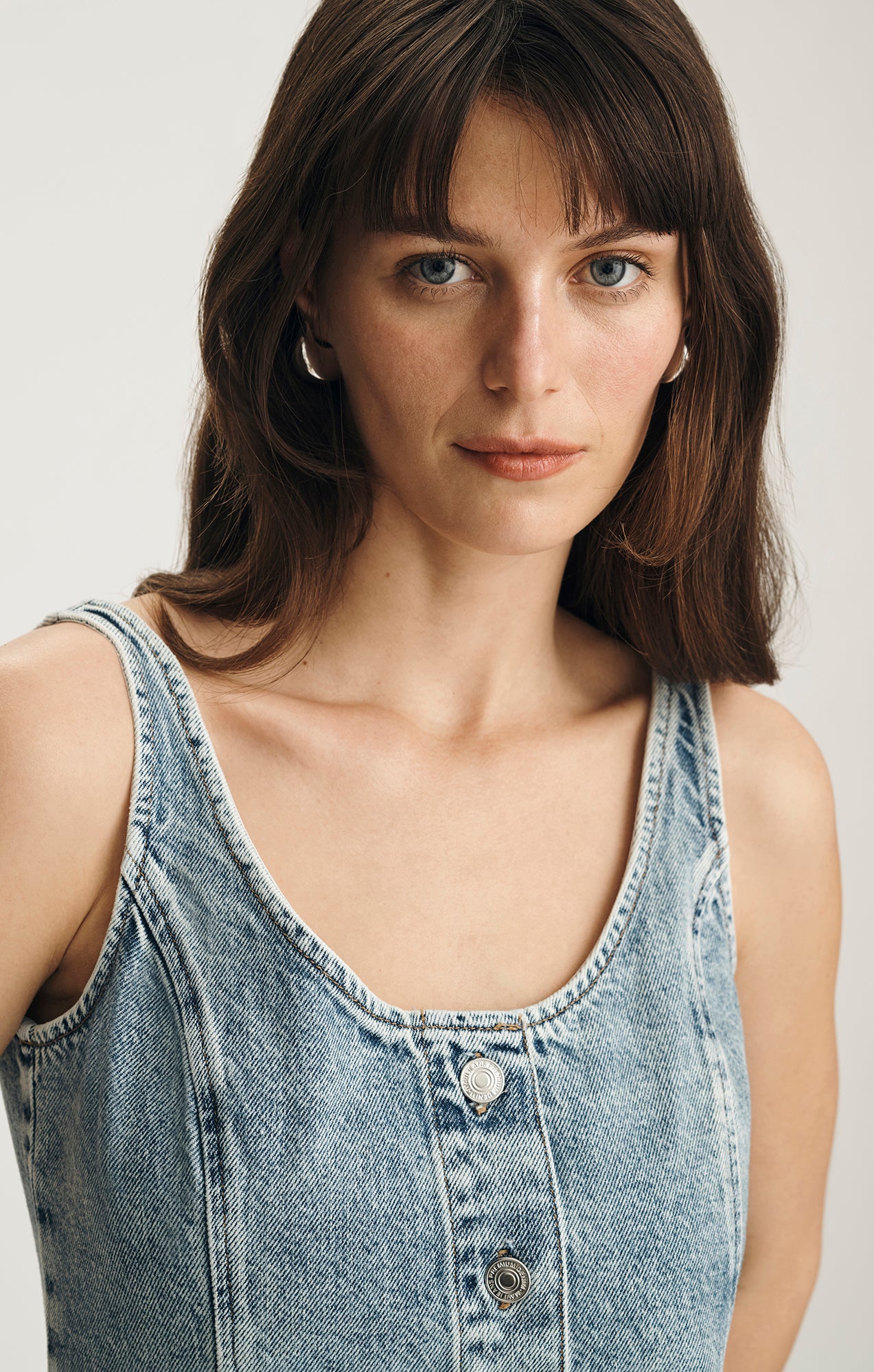 MARA DENIM DRESS IN LIGHT DENIM - Image 4