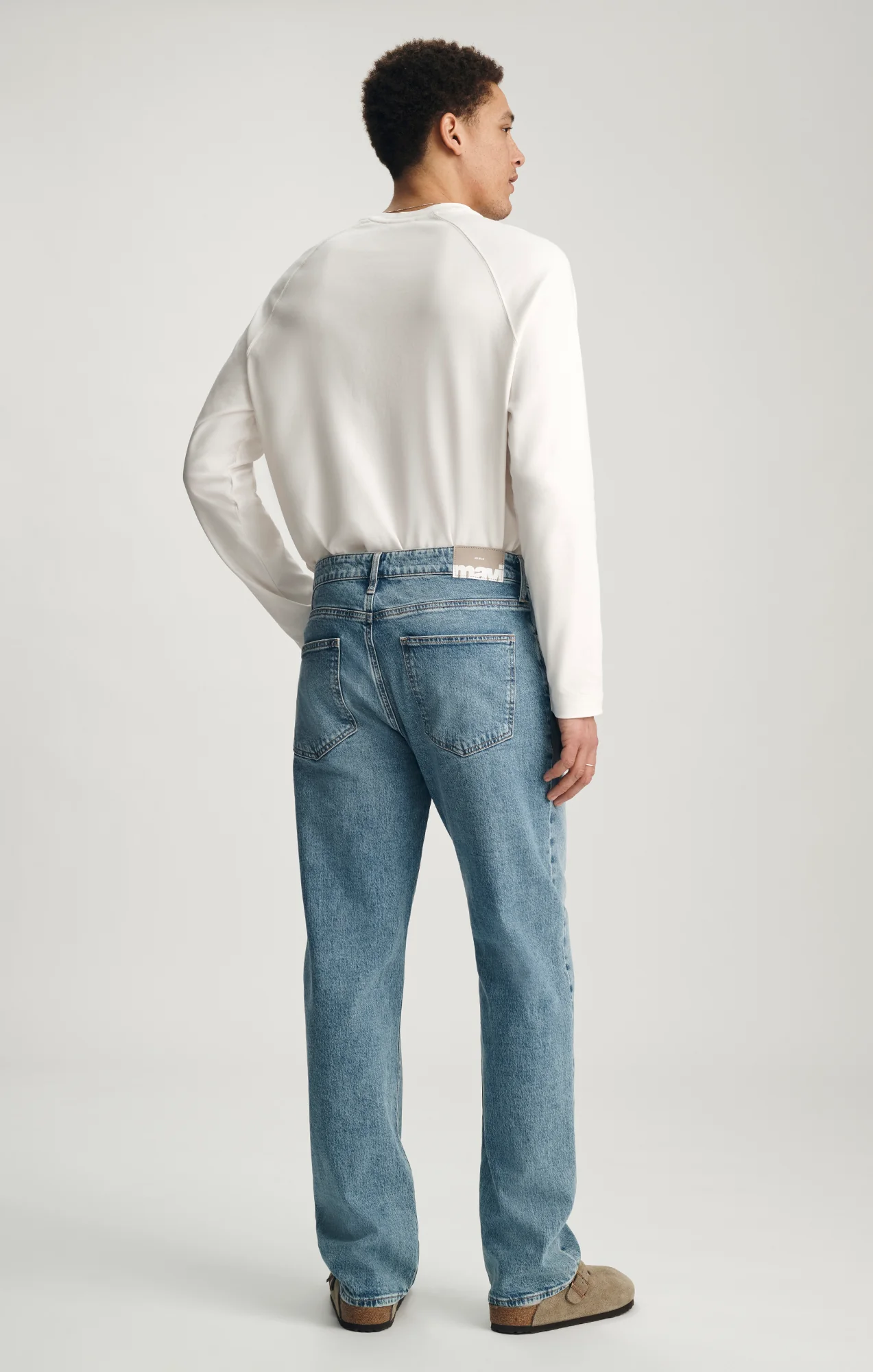 MARCEL LOOSE STRAIGHT LEG IN LIGHT BRUSHED CLASSIC BLUE - Image 4