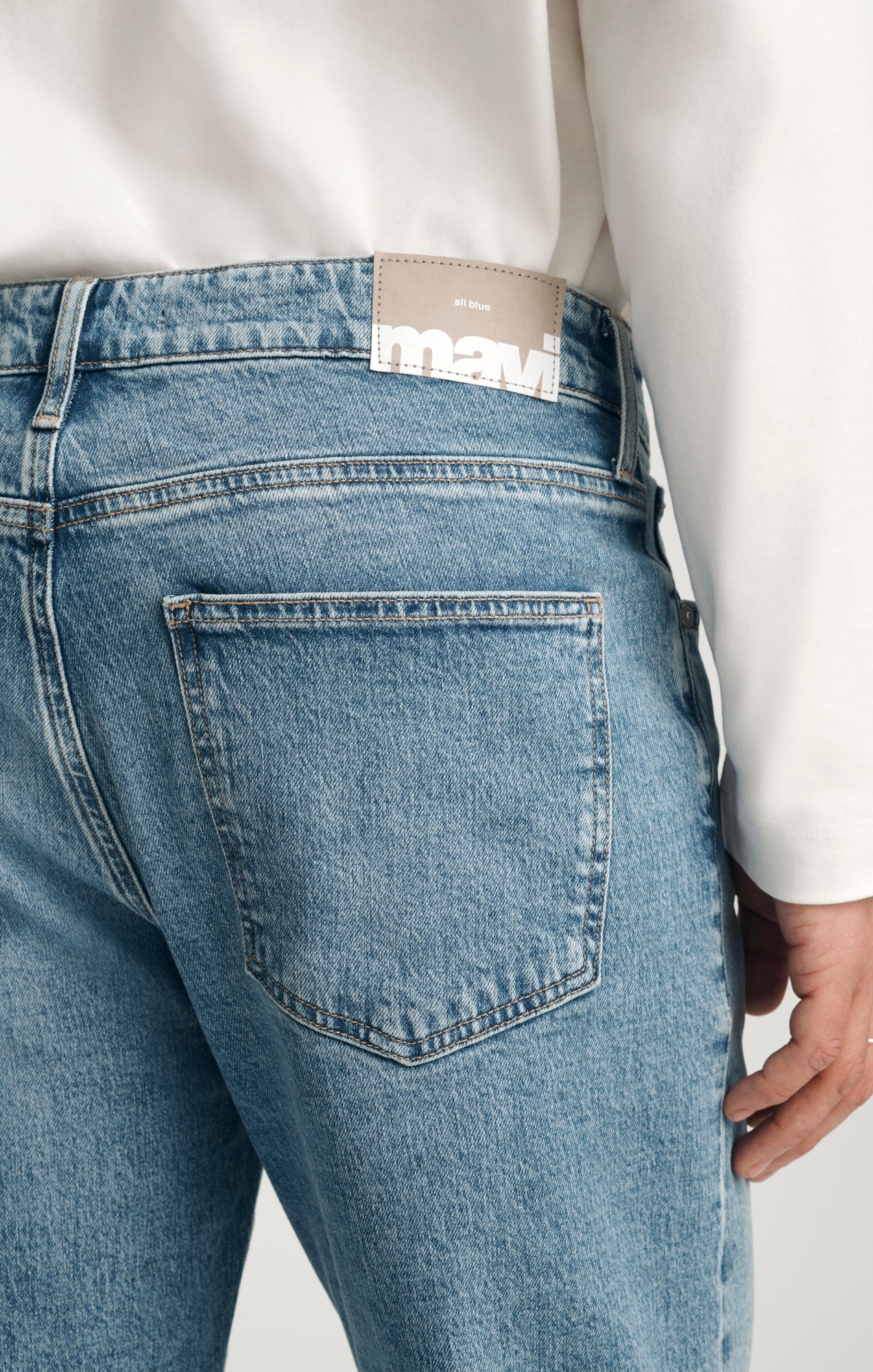 MARCEL LOOSE STRAIGHT LEG IN LIGHT BRUSHED CLASSIC BLUE - Image 5