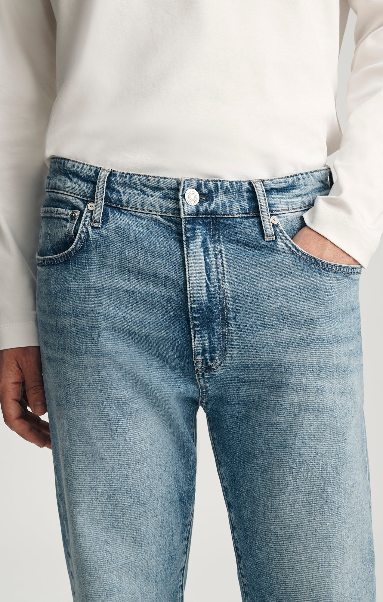 MARCEL LOOSE STRAIGHT LEG IN LIGHT BRUSHED CLASSIC BLUE - Image 6