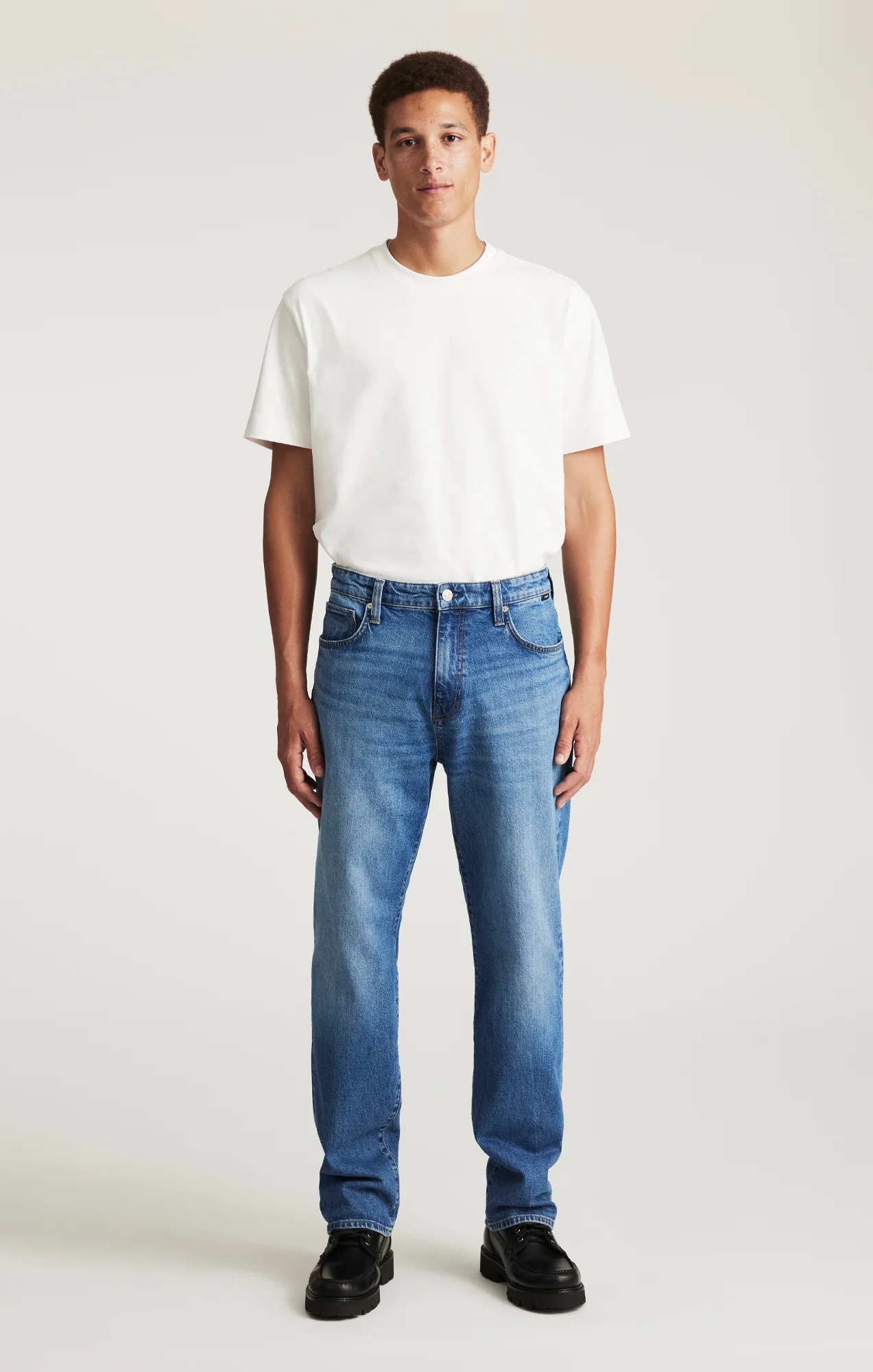 MARCEL LOOSE STRAIGHT LEG IN MID BRUSHED CLASSIC BLUE - Image 2