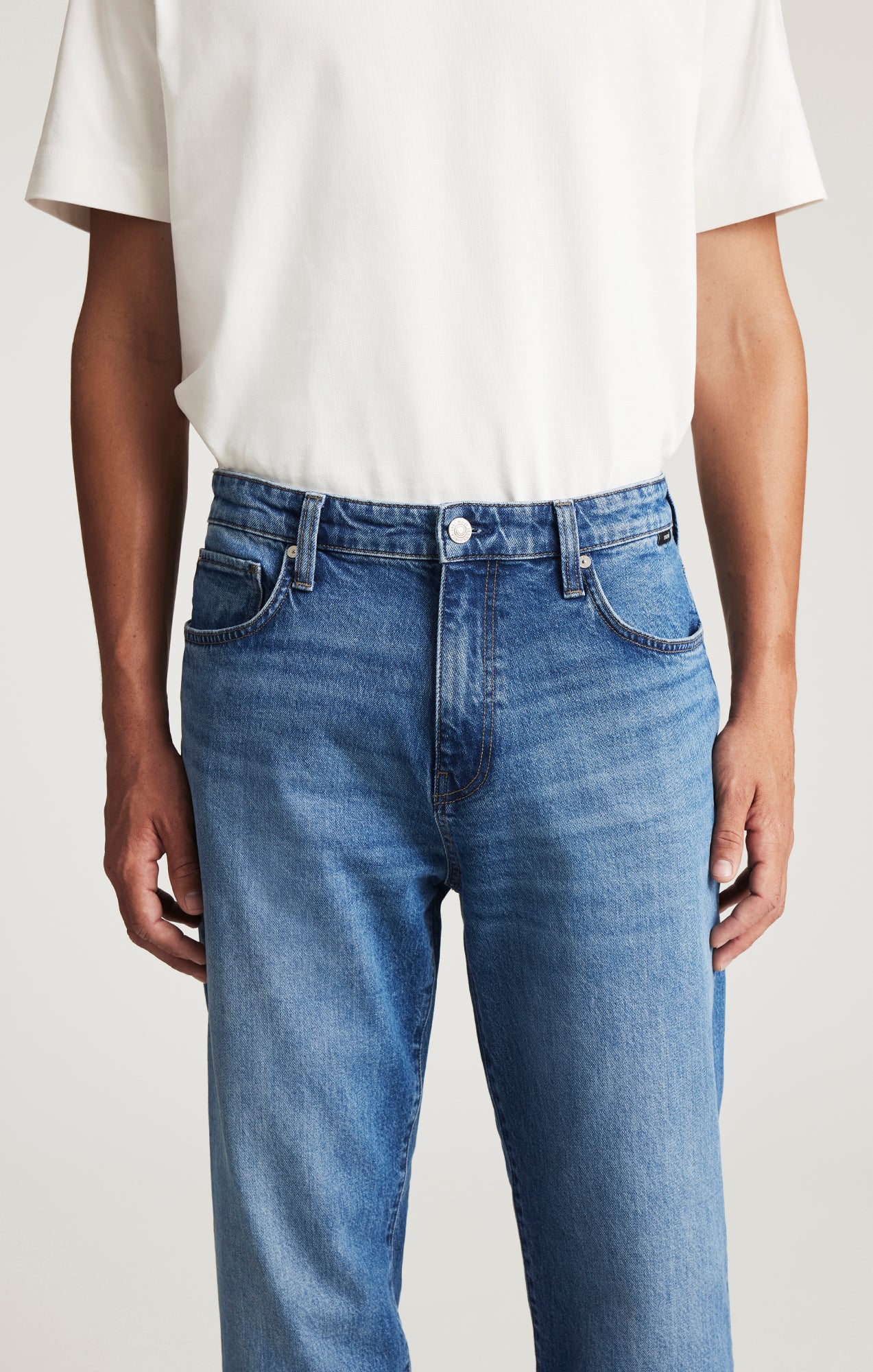 MARCEL LOOSE STRAIGHT LEG IN MID BRUSHED CLASSIC BLUE - Image 3