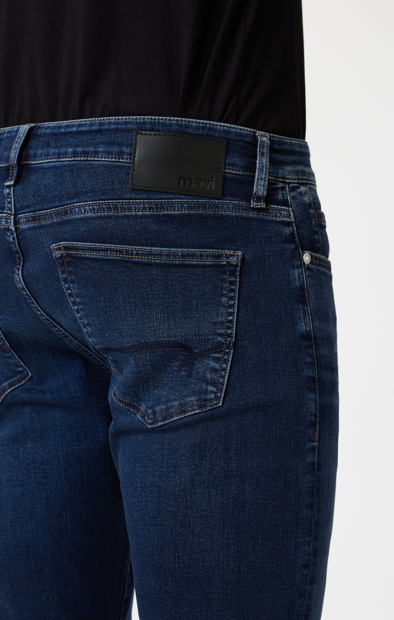 MARCUS SLIM STRAIGHT LEG IN DEEP BRUSHED FEATHER BLUE - Image 6