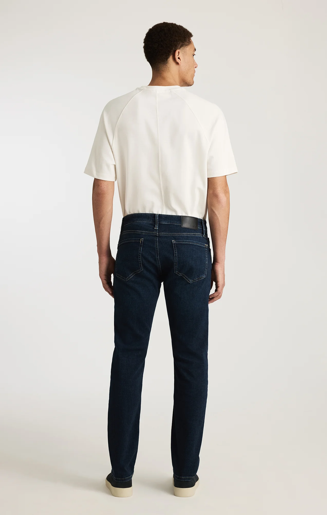 MARCUS SLIM STRAIGHT LEG IN DARK BRUSHED ORGANIC VINTAGE - Image 3