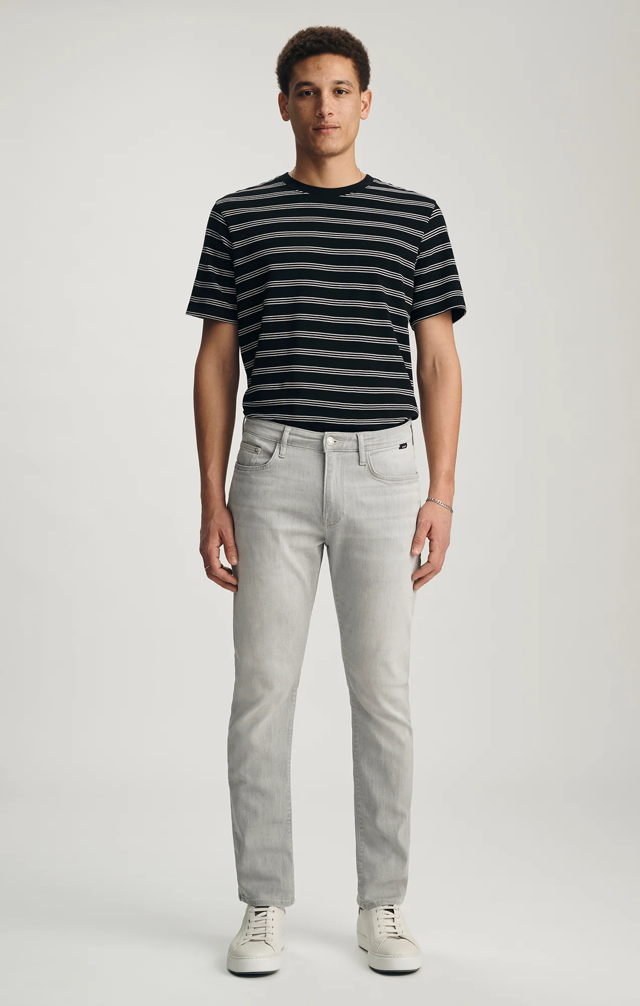 MARCUS SLIM STRAIGHT LEG IN ICE GREY FEATHER BLUE - Image 3