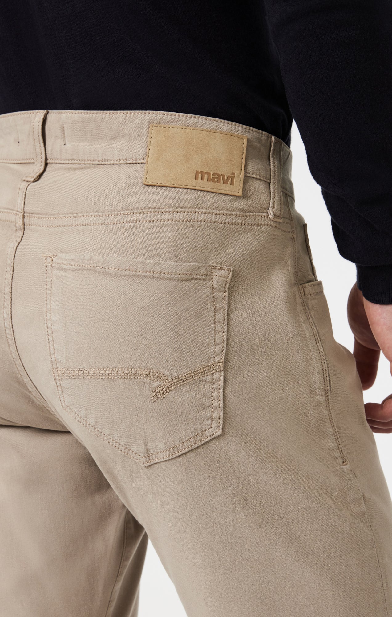 MARCUS SLIM STRAIGHT LEG IN LATTE LUXE TWILL - Image 6