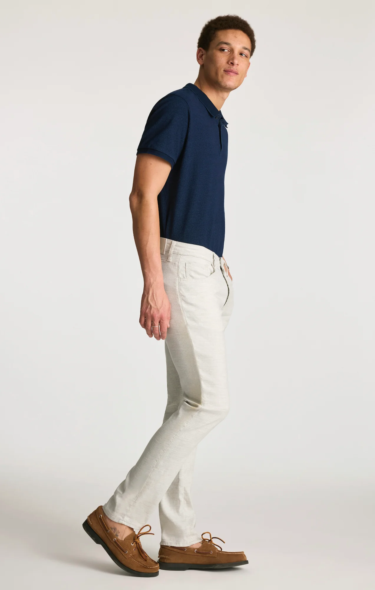 MARCUS SLIM STRAIGHT LEG IN NUDE LINEN - Image 4