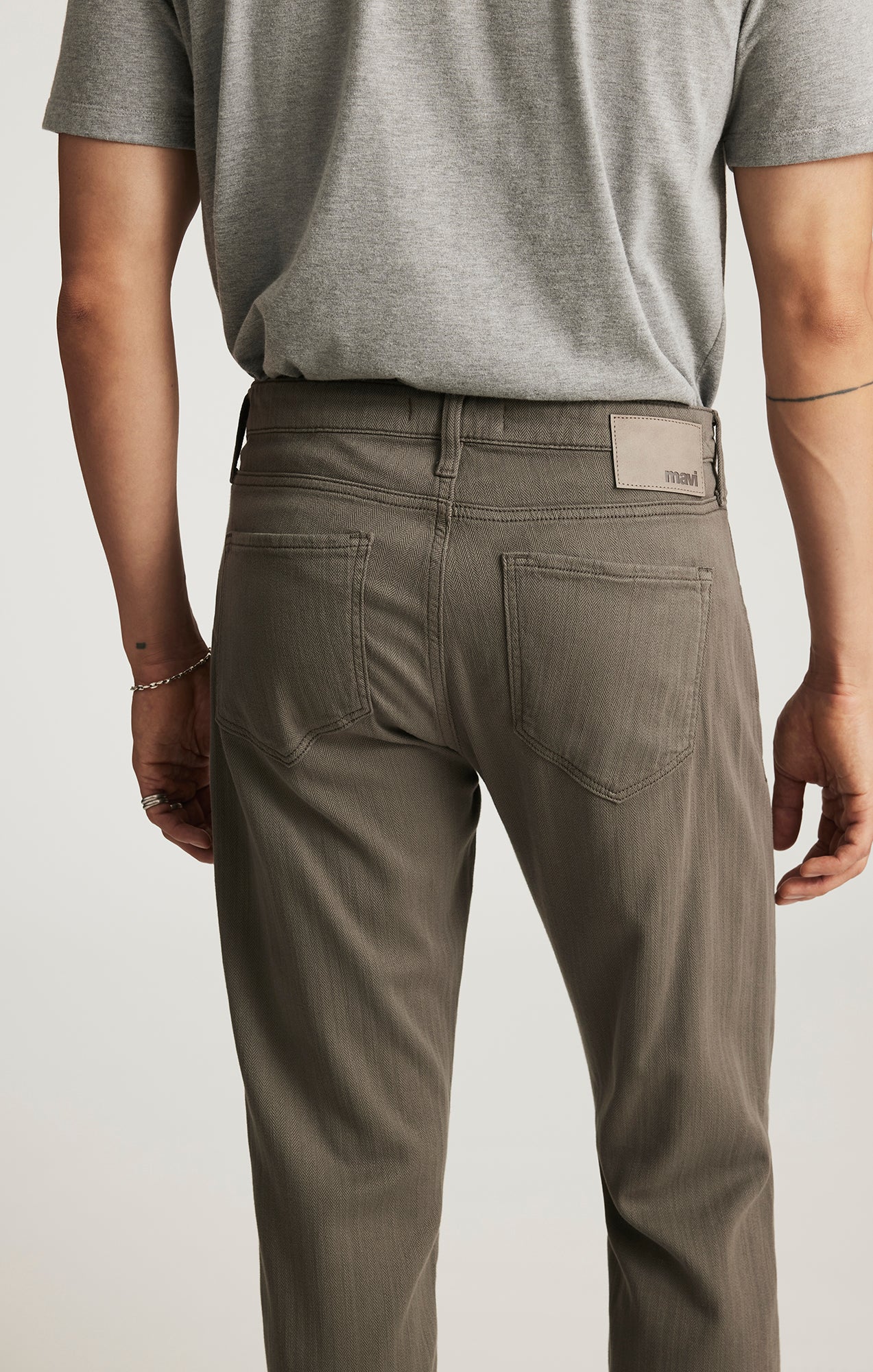 MARCUS SLIM STRAIGHT LEG IN SAGE HERRINGBONE - Image 6