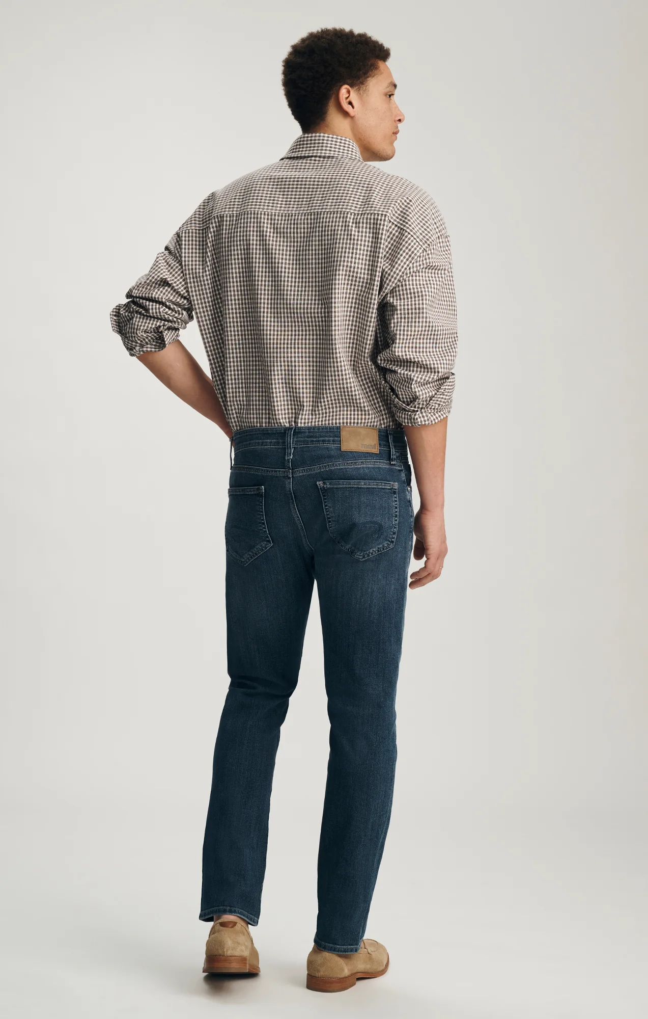 MARCUS SLIM STRAIGHT LEG JEANS IN USED WILLIAMSBURG - Image 3