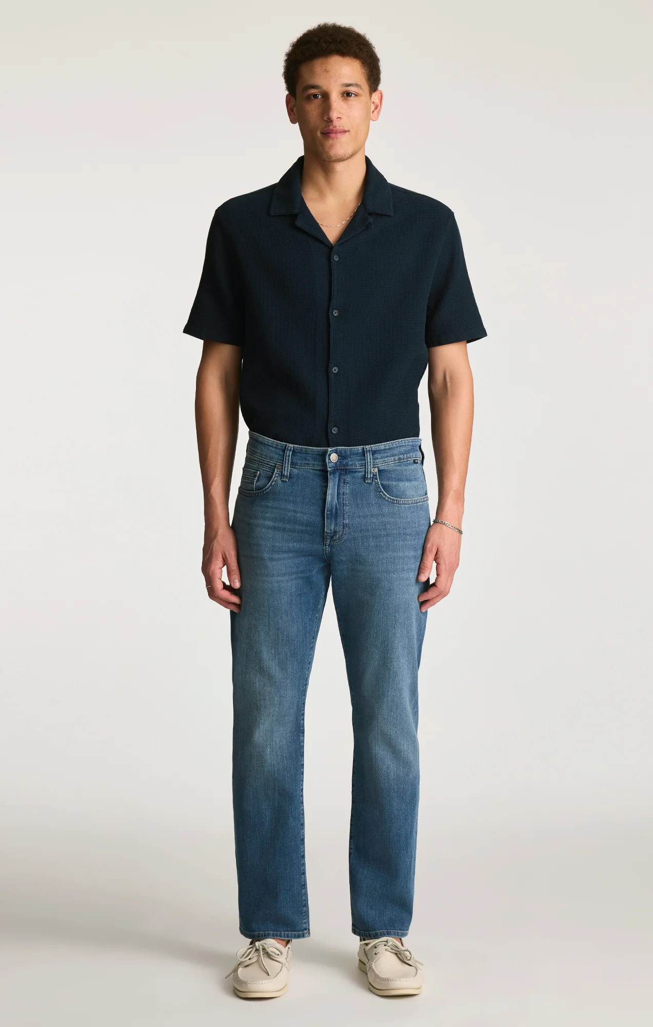 MATT RELAXED STRAIGHT LEG IN MID INDIGO BRUSHED WILLIAMSBURG - Image 3