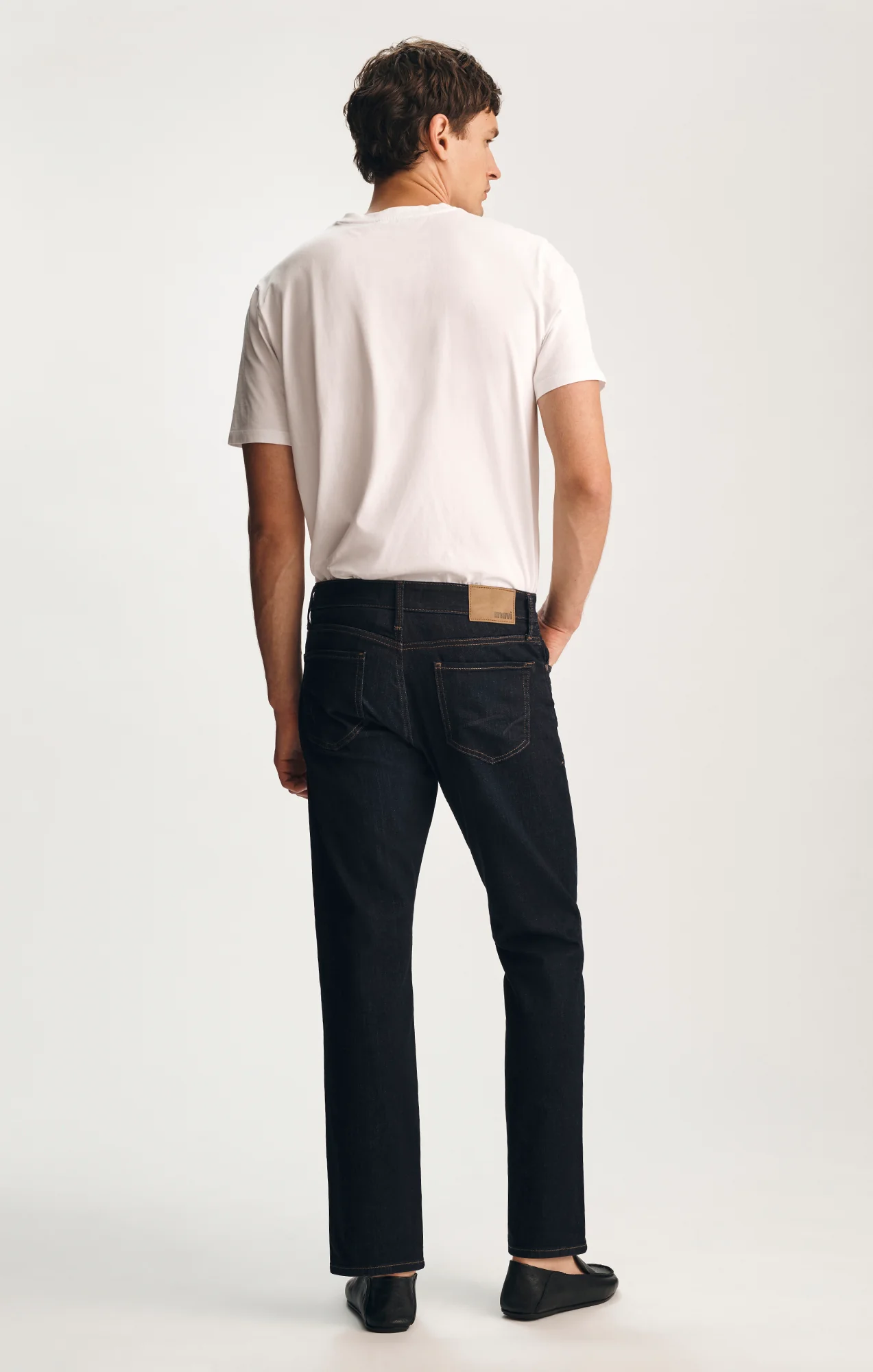 MATT RELAXED STRAIGHT LEG IN RINSE BRUSHED WILLIAMSBURG - Image 2