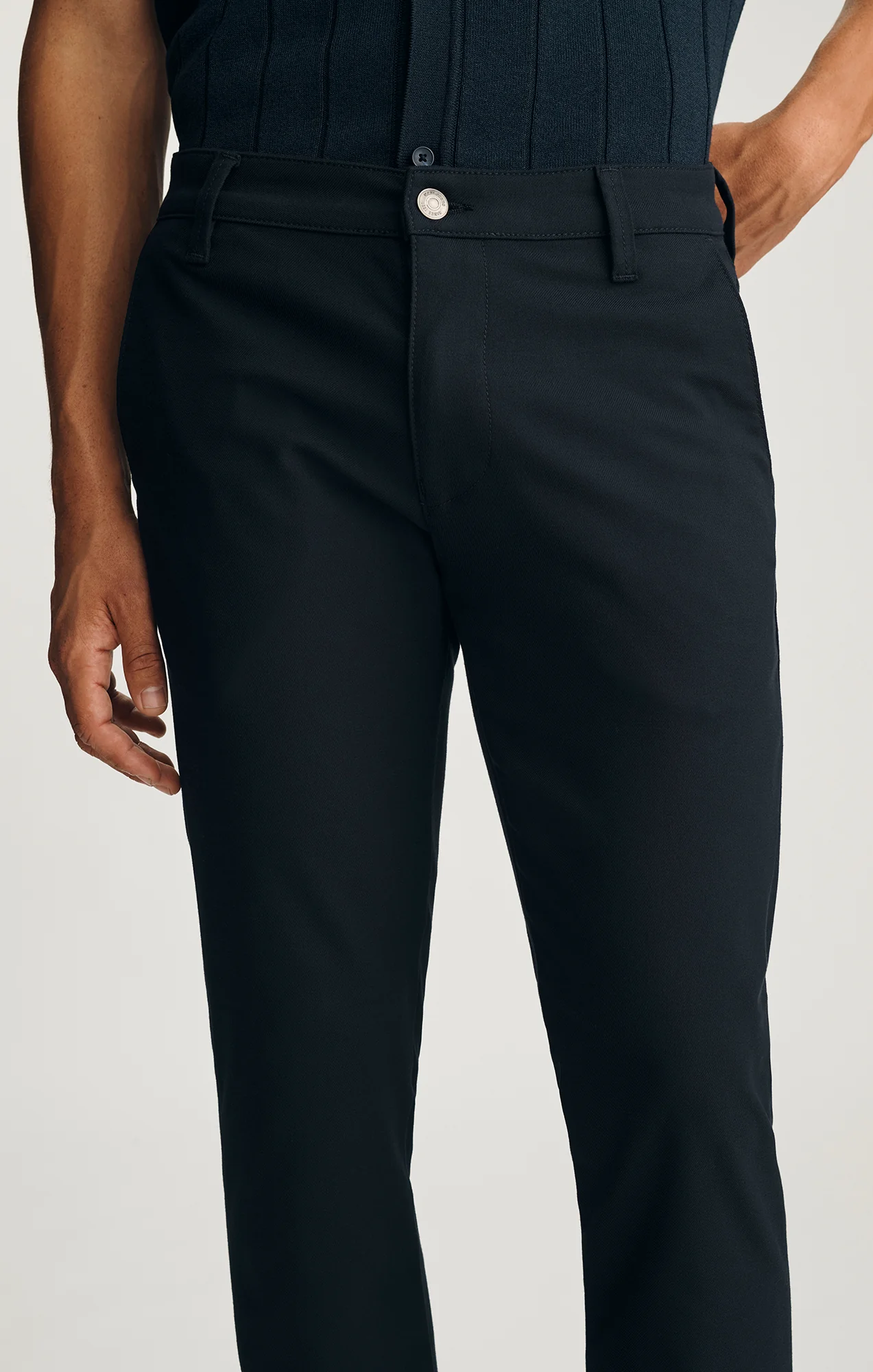 MILTON SLIM STRAIGHT CHINO IN NAVY FEATHER TWEED - Image 5
