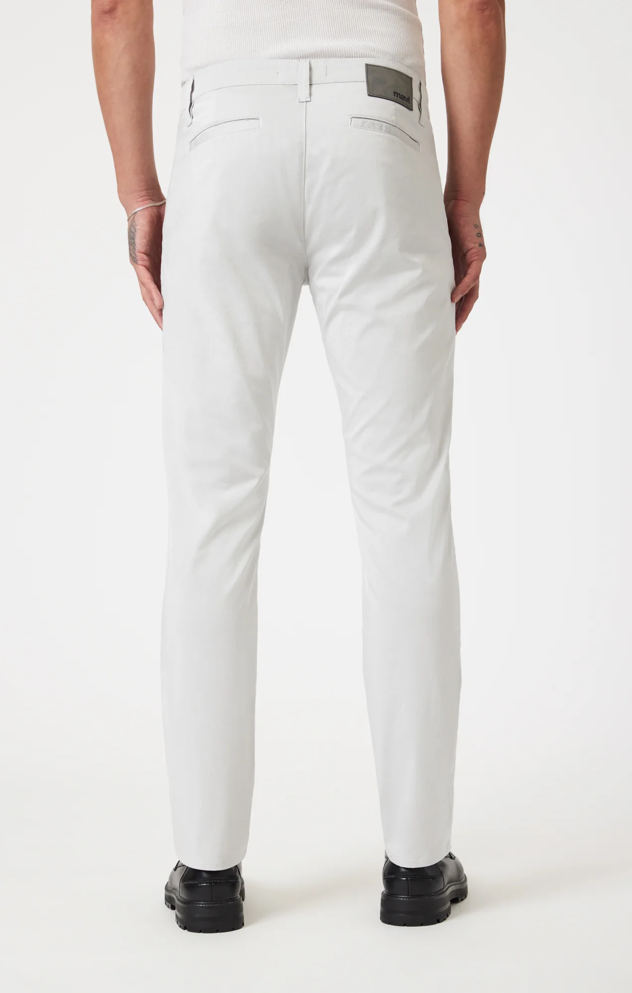 MILTON SLIM STRAIGHT CHINO PANTS IN STONE CITY SMART - Image 5