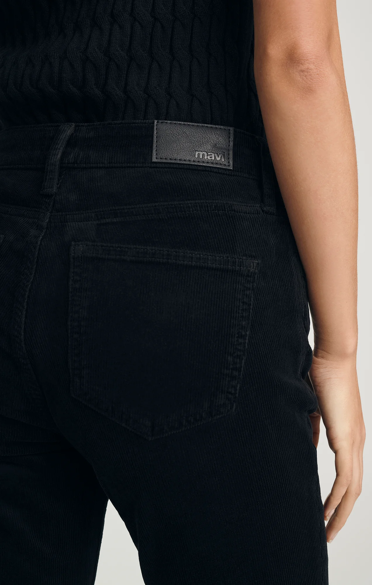MOLLY BOOTCUT IN BLACK CORD - Image 5