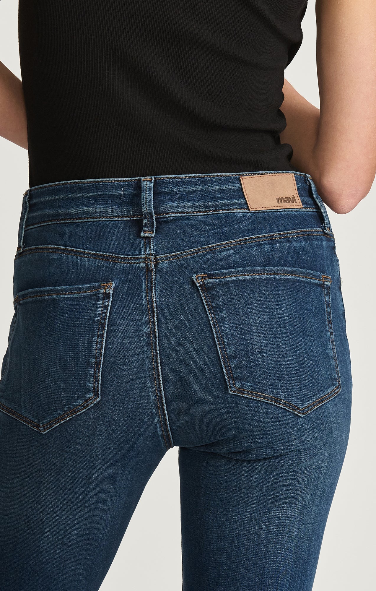 MOLLY BOOTCUT IN INDIGO SUPERSOFT - Image 5