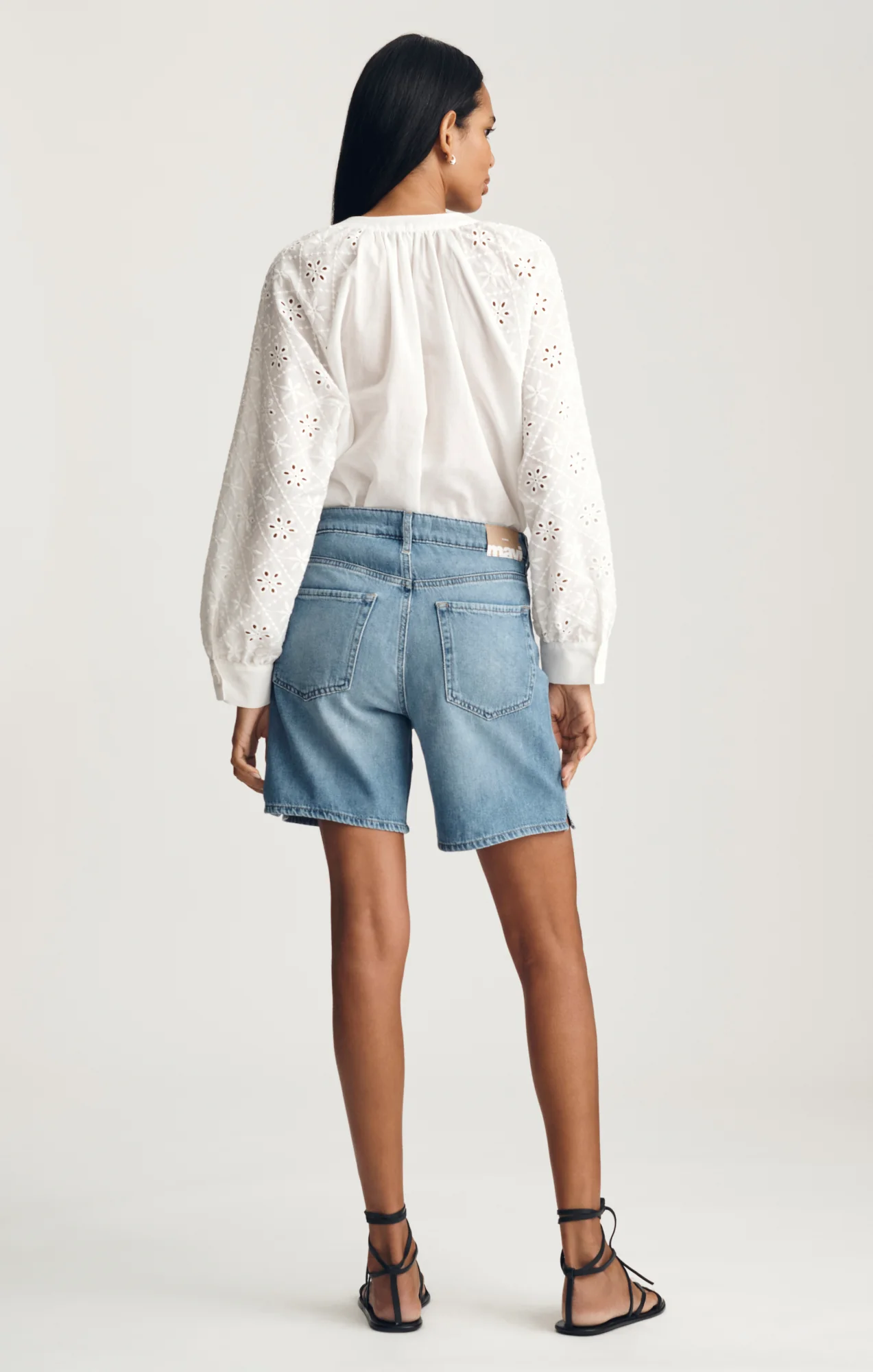 NELLA RELAXED SHORTS IN LIGHT BLUE WELL BLUE - Image 2