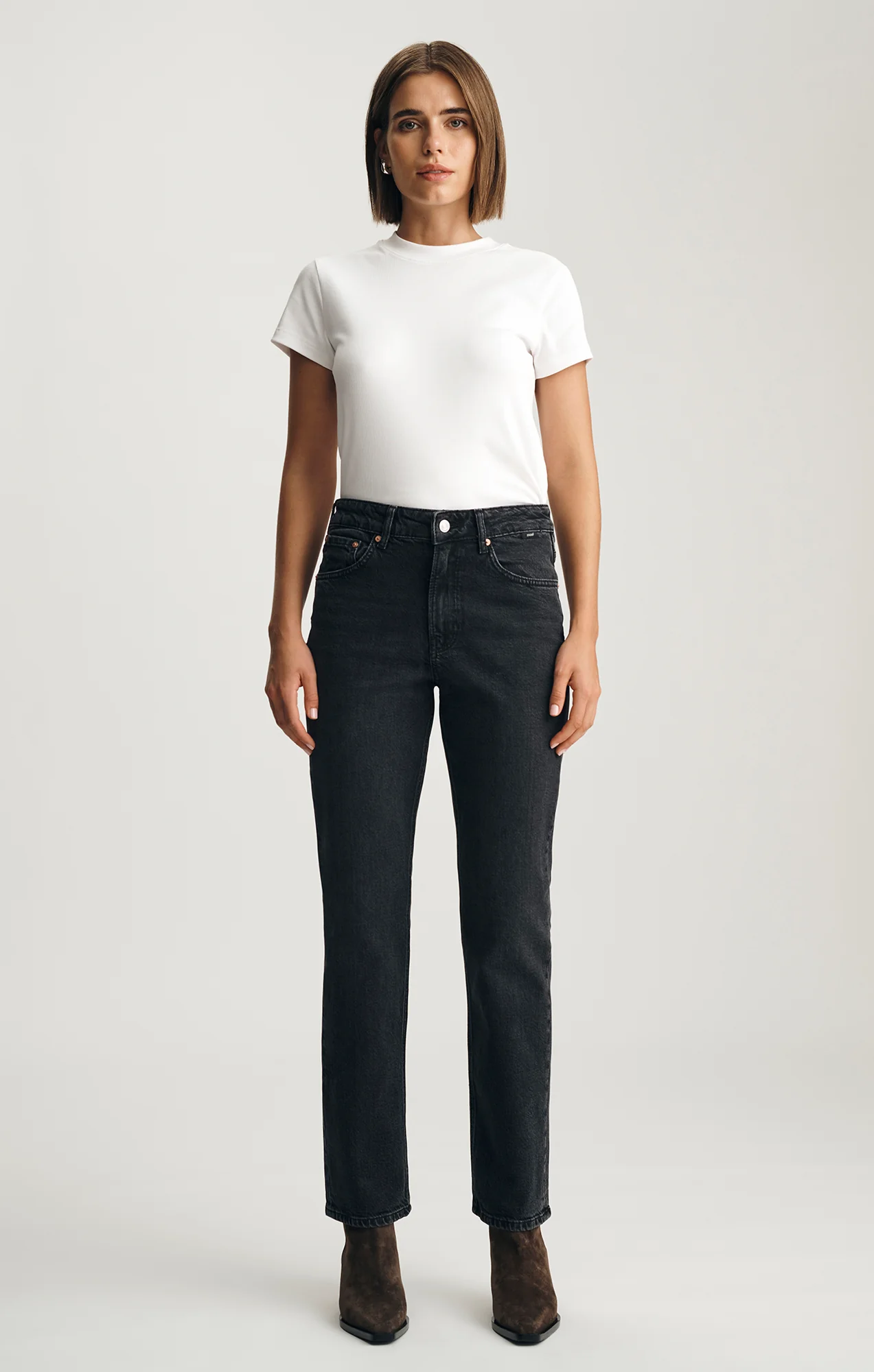 NEW YORK STRAIGHT LEG IN DARK SMOKE CLASSIC BLUE - Image 3