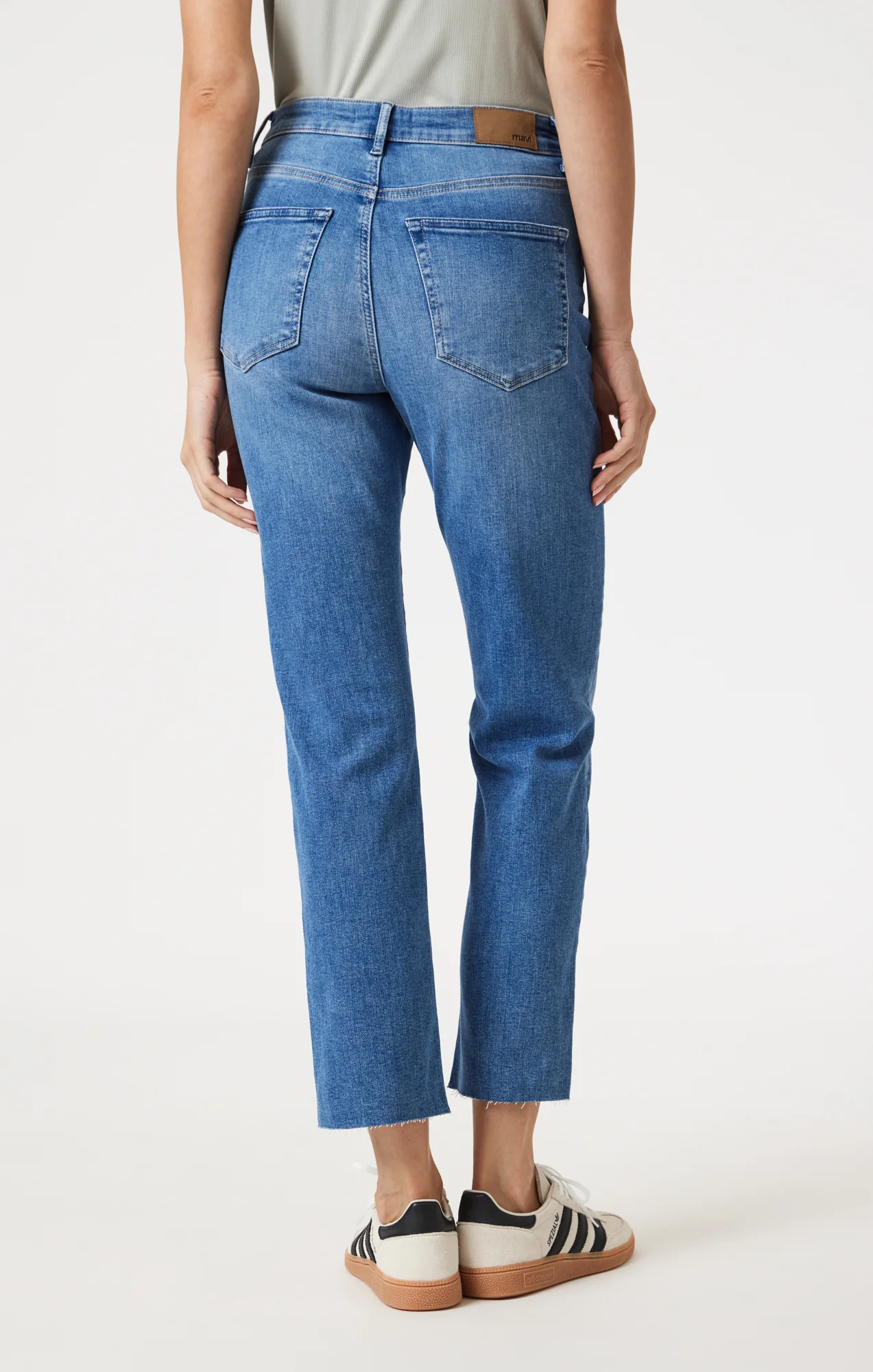 NEW YORK STRAIGHT LEG IN MID BLUE FLEX BLUE - Image 4