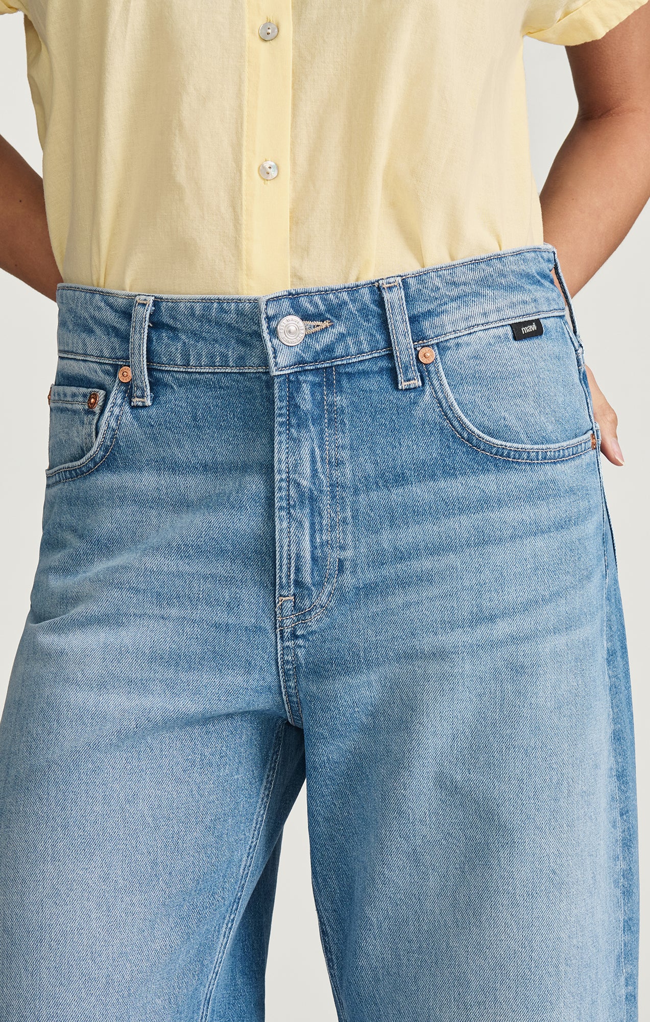 NICA CROPPED BARREL IN LIGHT BRUSHED CLASSIC BLUE - Image 4