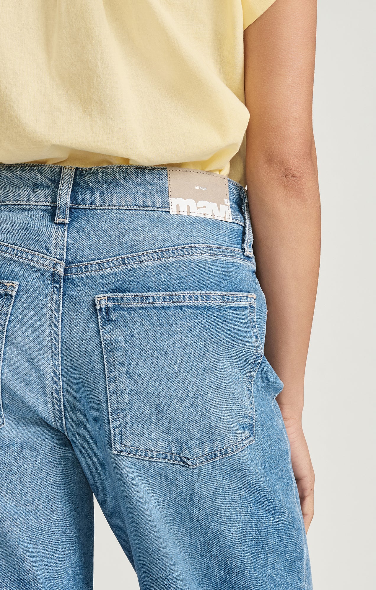 NICA CROPPED BARREL IN LIGHT BRUSHED CLASSIC BLUE - Image 5