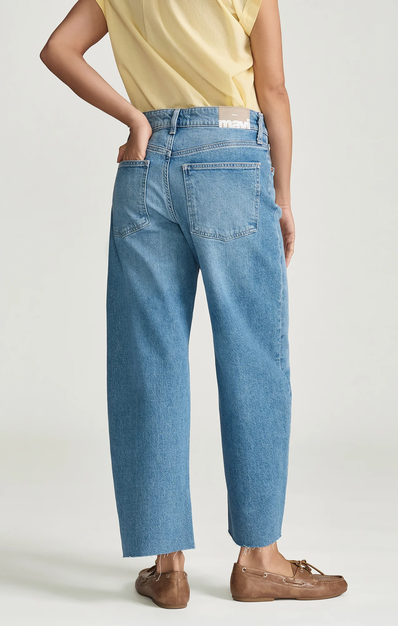 NICA CROPPED BARREL IN LIGHT BRUSHED CLASSIC BLUE - Image 6