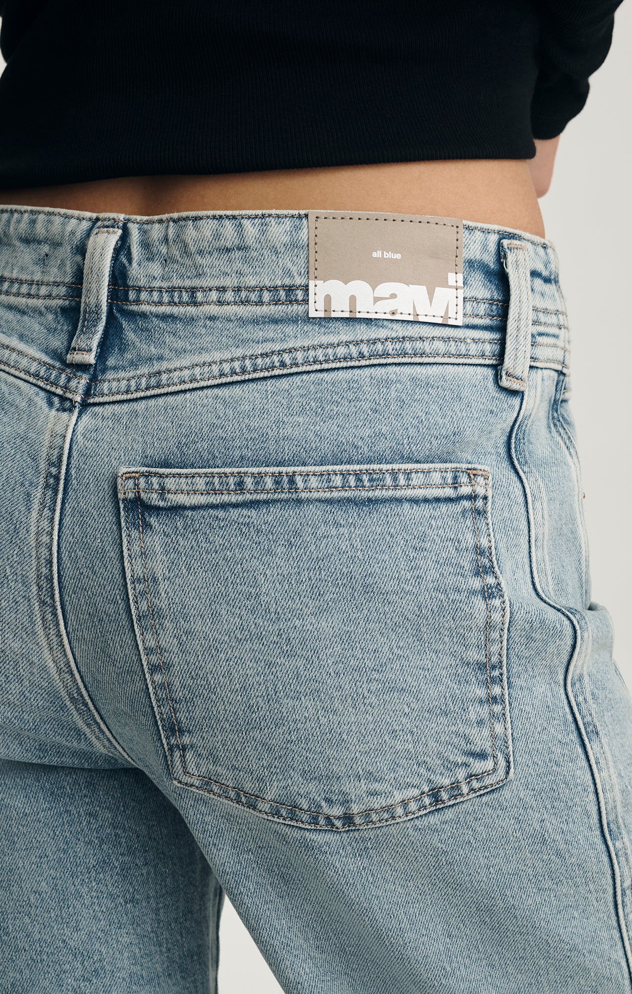 NICA TWISTED BARREL IN LIGHT USED DENIM - Image 6