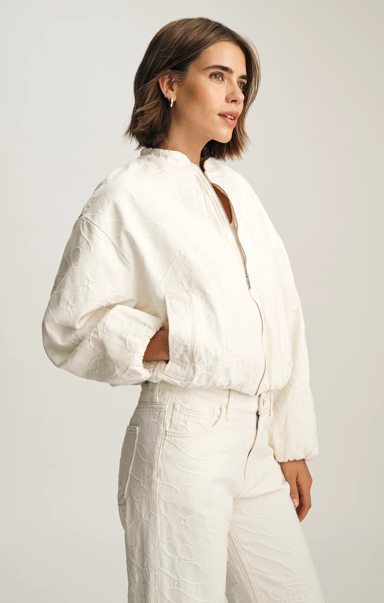 NICOLETTE BOMBER JACKET IN BEIGE EMBROIDERED DENIM - Image 2