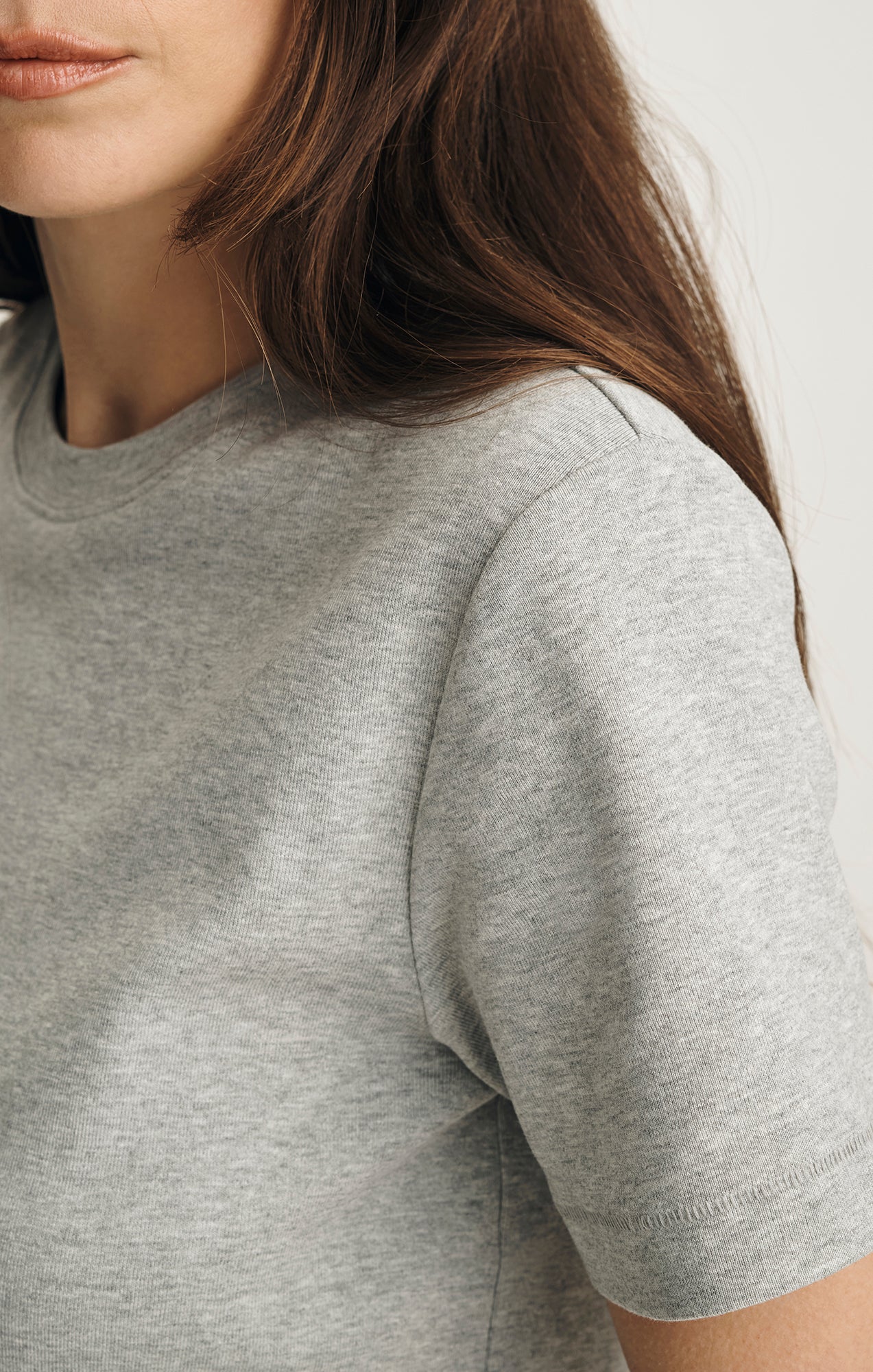 NINA CREW NECK T-SHIRT IN GREY MELANGE - Image 3