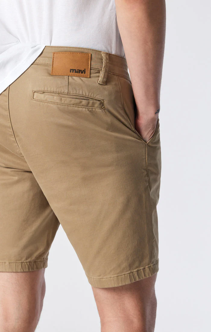 NOAH SHORTS IN BRITISH KHAKI TWILL - Image 5