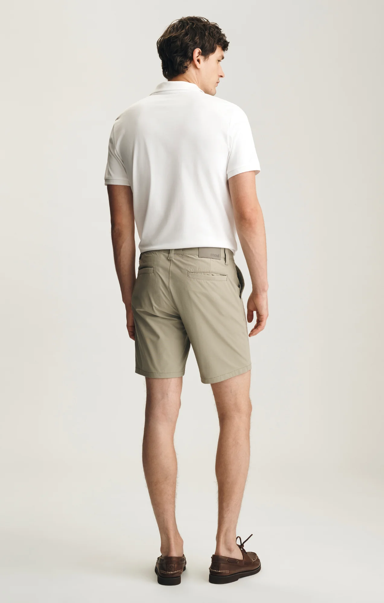 NOAH SHORTS IN BURNT OLIVE TECH - Image 2
