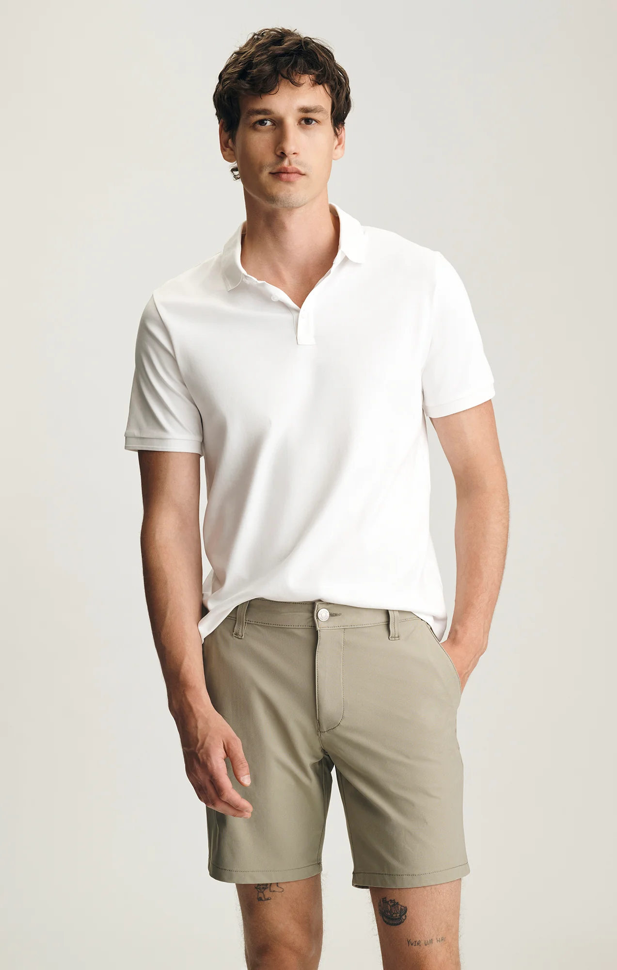 NOAH SHORTS IN BURNT OLIVE TECH - Image 3