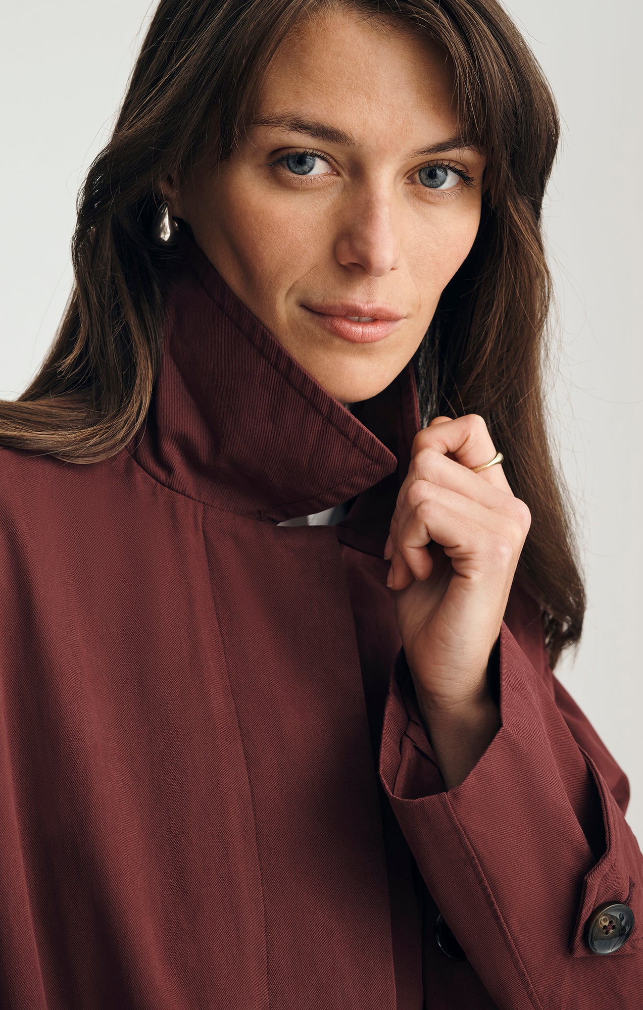 OVERSIZED TRENCH COAT IN PORT ROYALE - Image 4